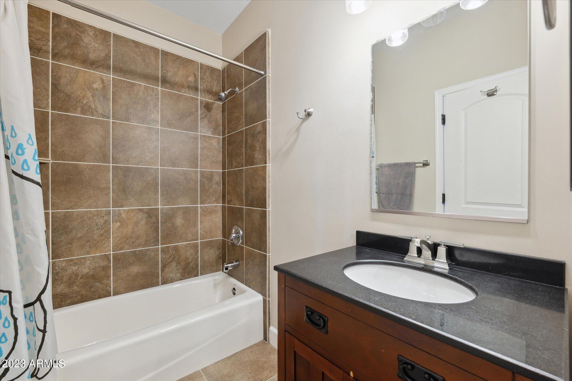 4822 W AVENIDA DEL REY --