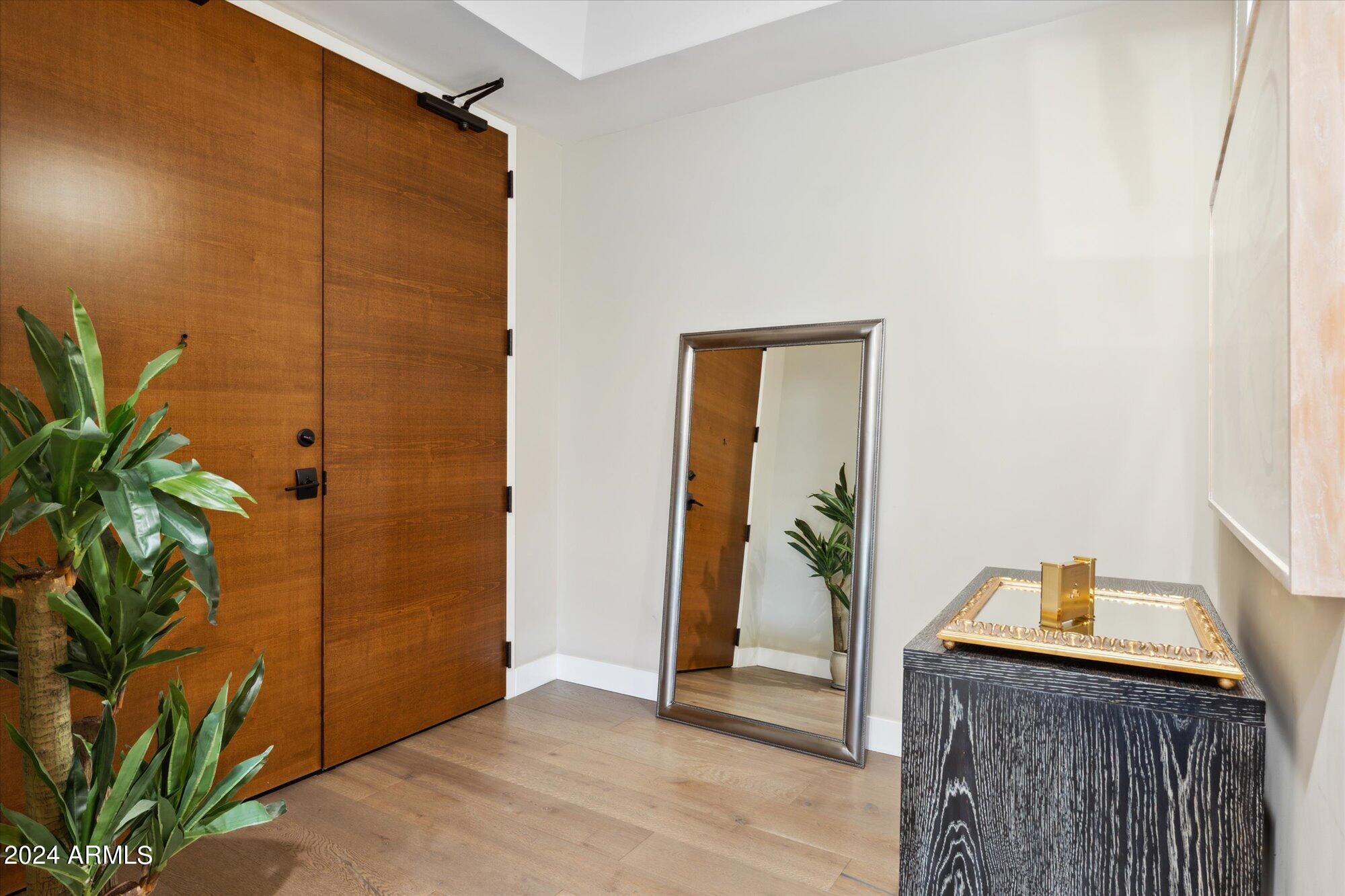 6166 N SCOTTSDALE Road Unit: A2006