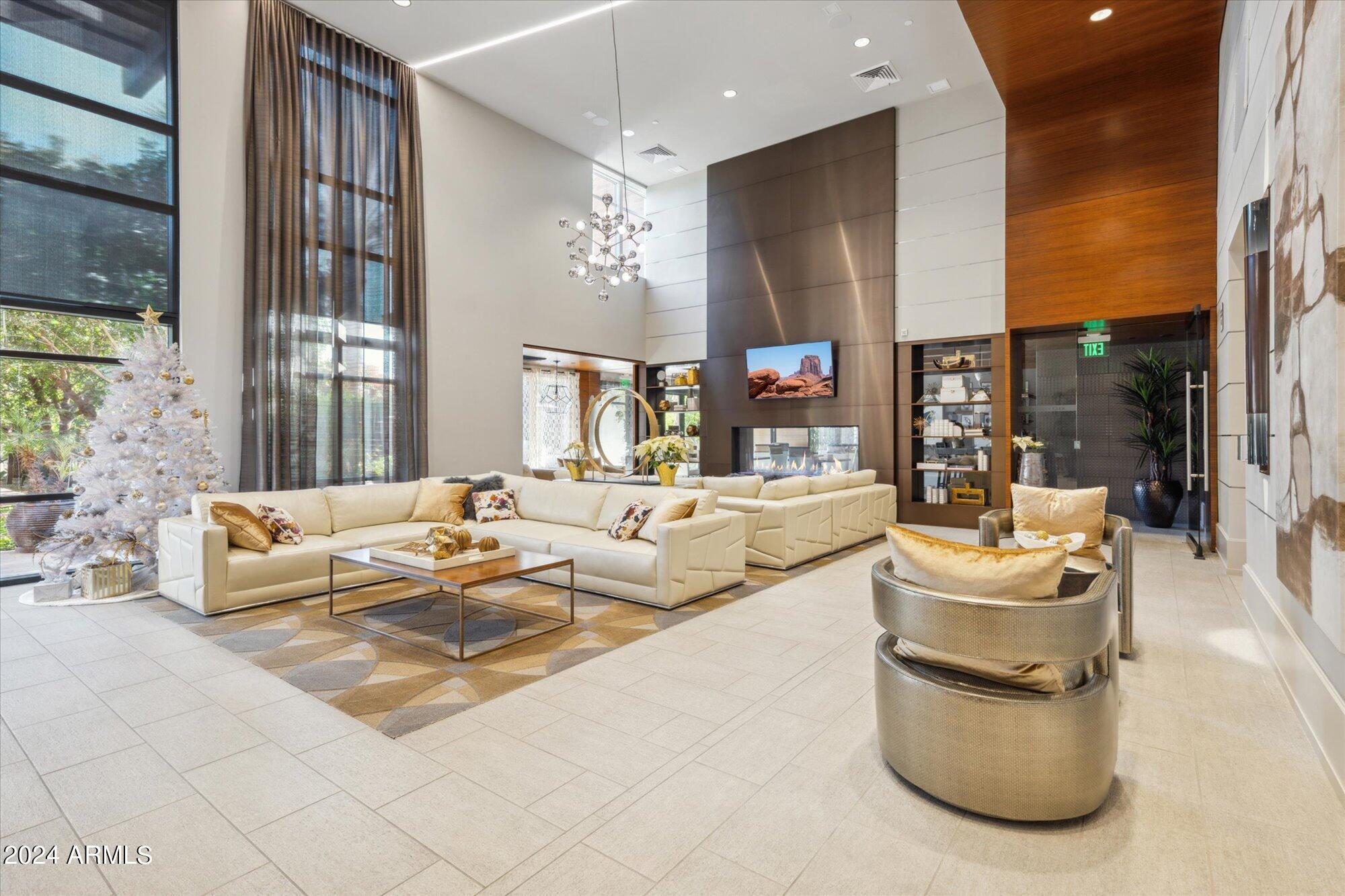 6166 N SCOTTSDALE Road Unit: A2006