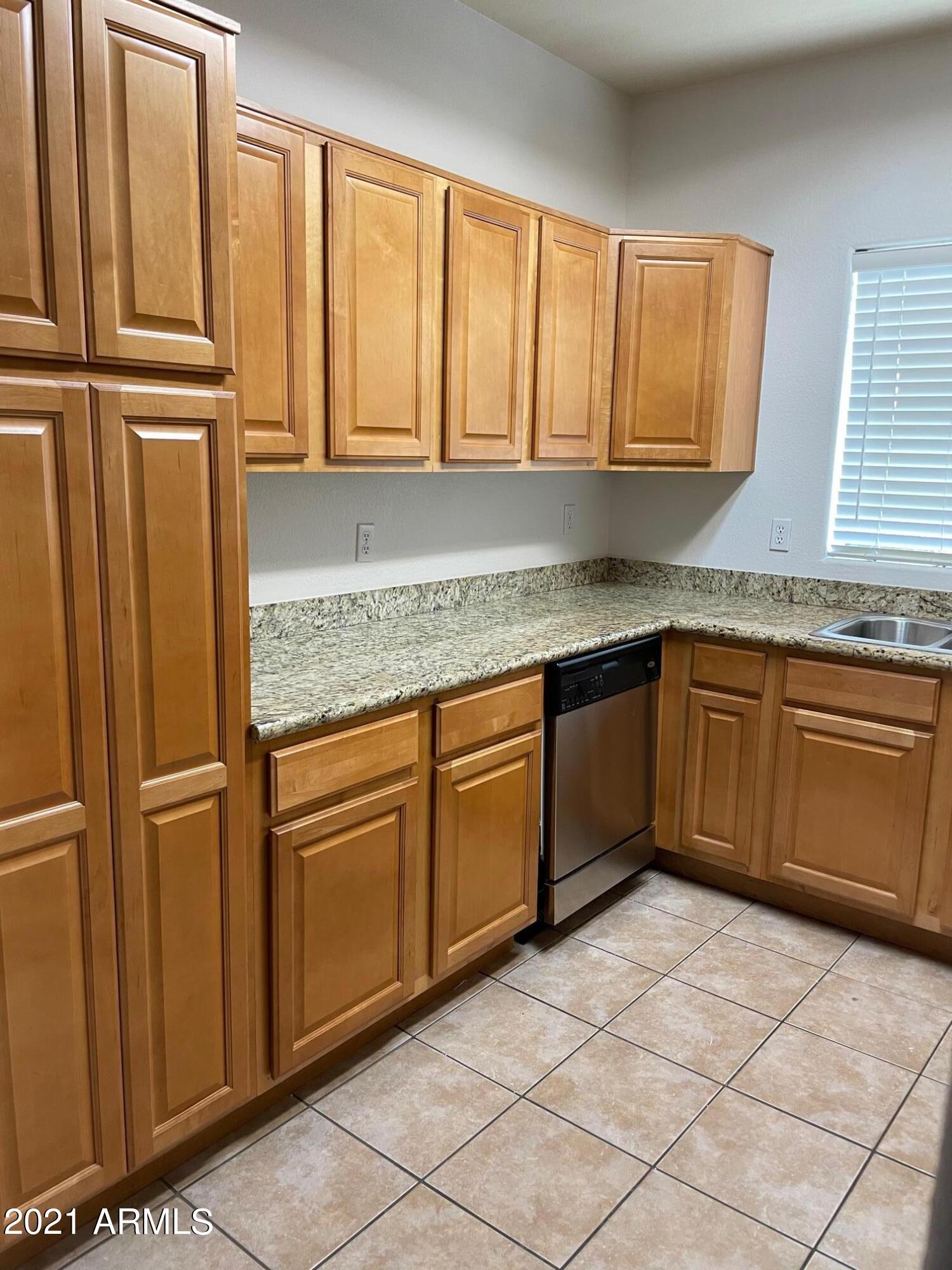5335 E SHEA Boulevard Unit: 1027