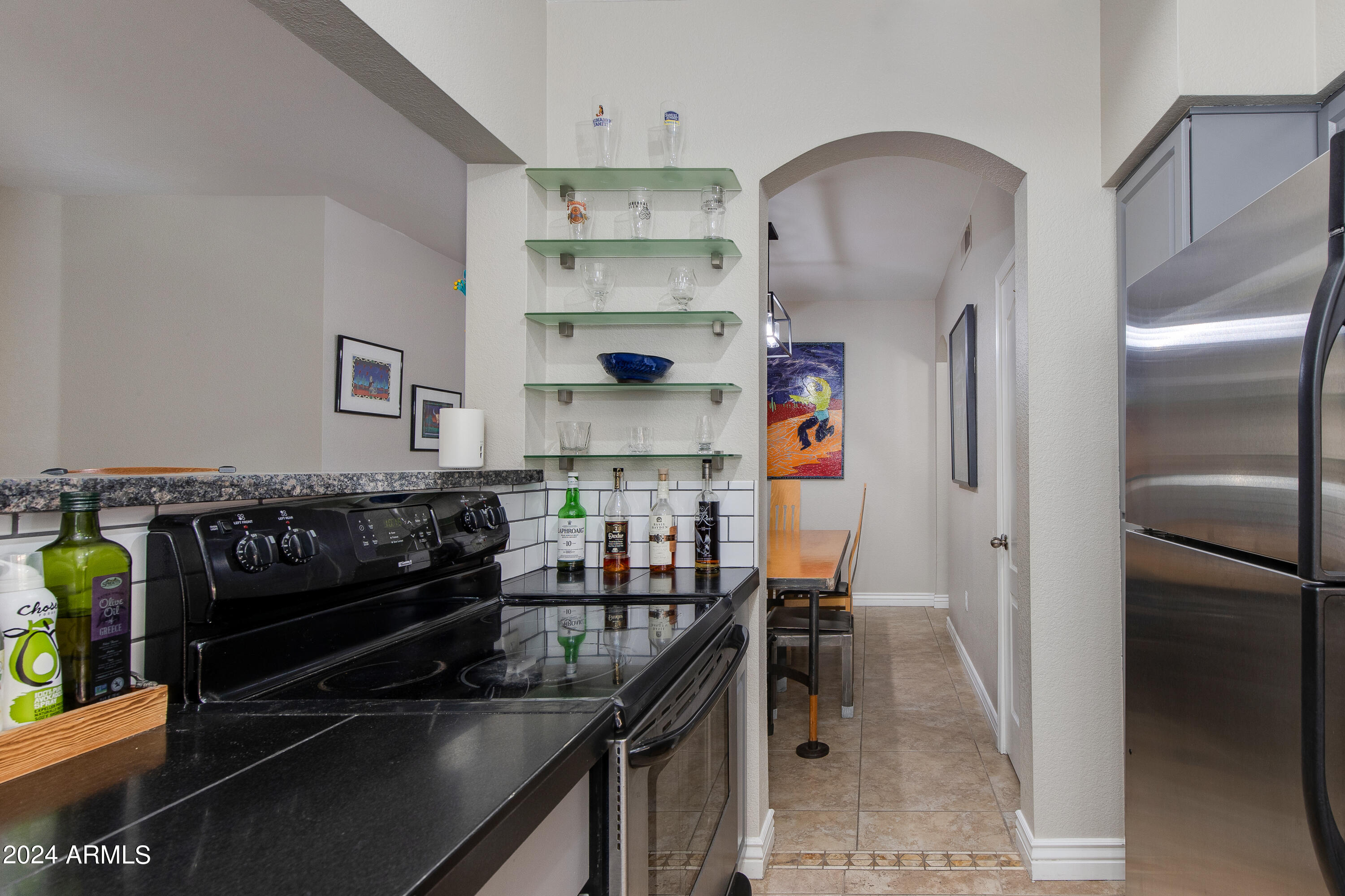 1411 E ORANGEWOOD Avenue Unit: 108