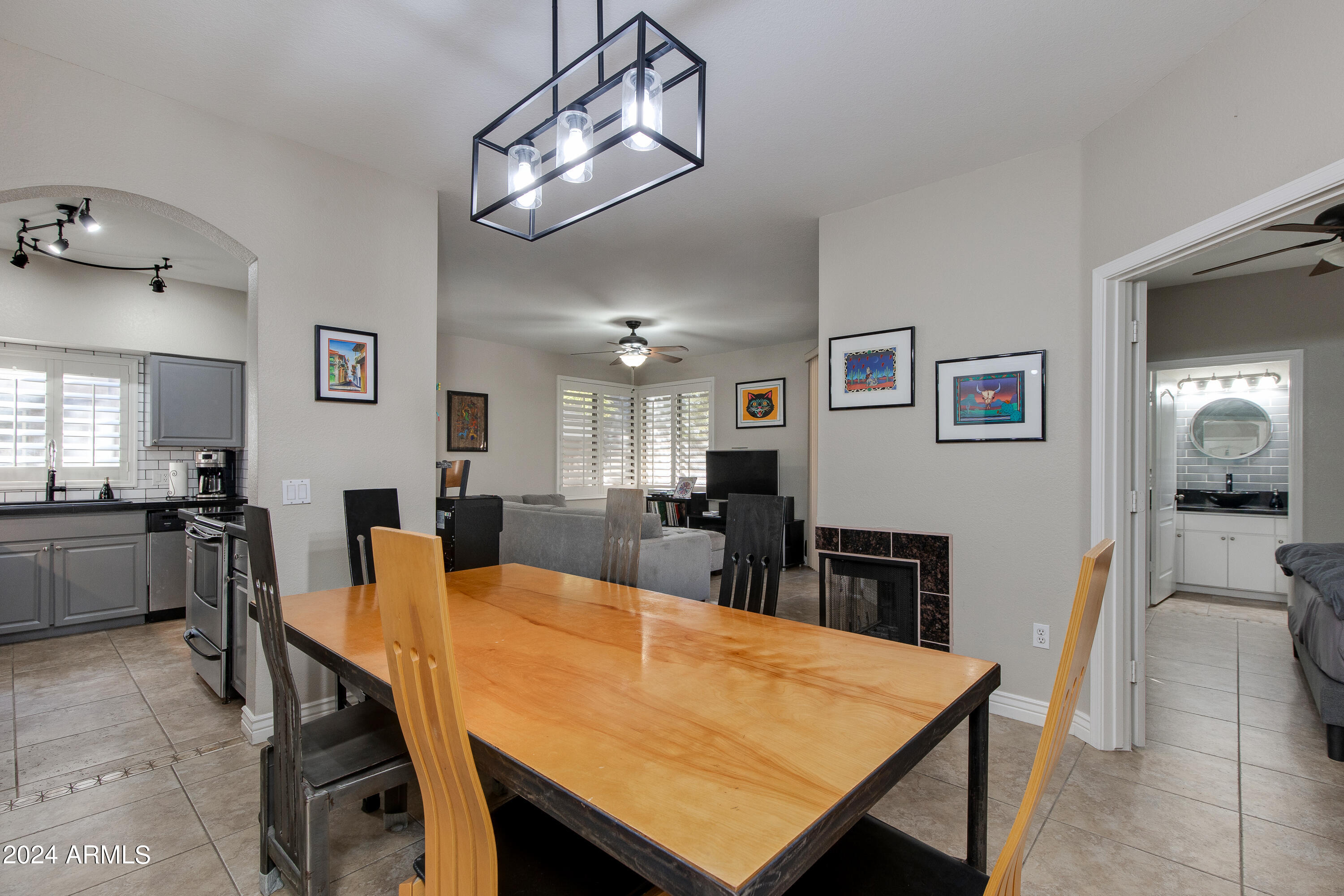 1411 E ORANGEWOOD Avenue Unit: 108