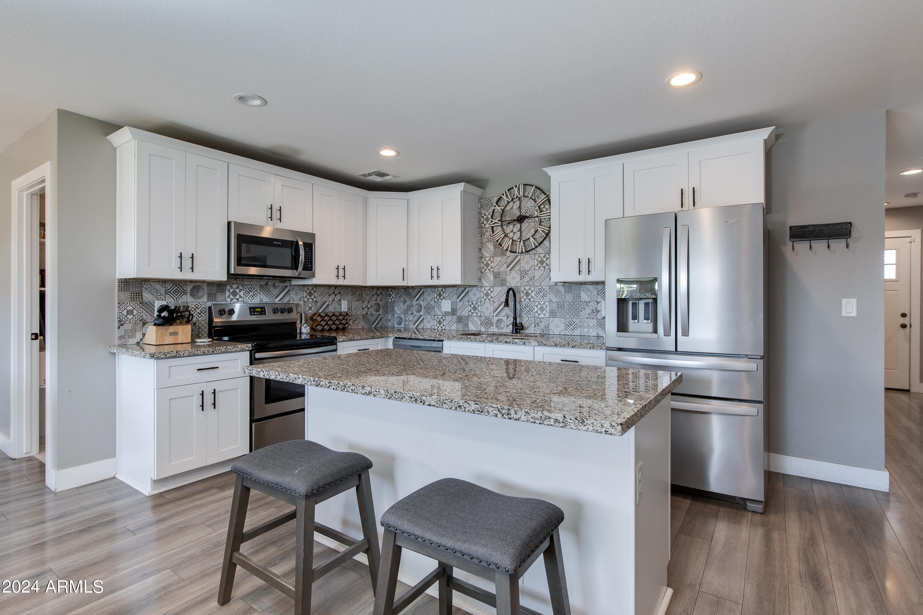 5025 S 11TH Place