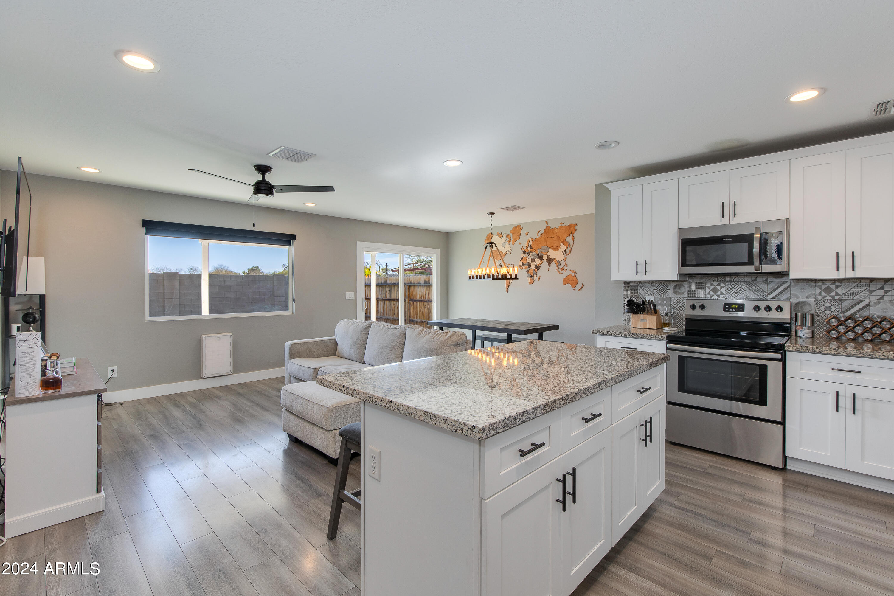 5025 S 11TH Place
