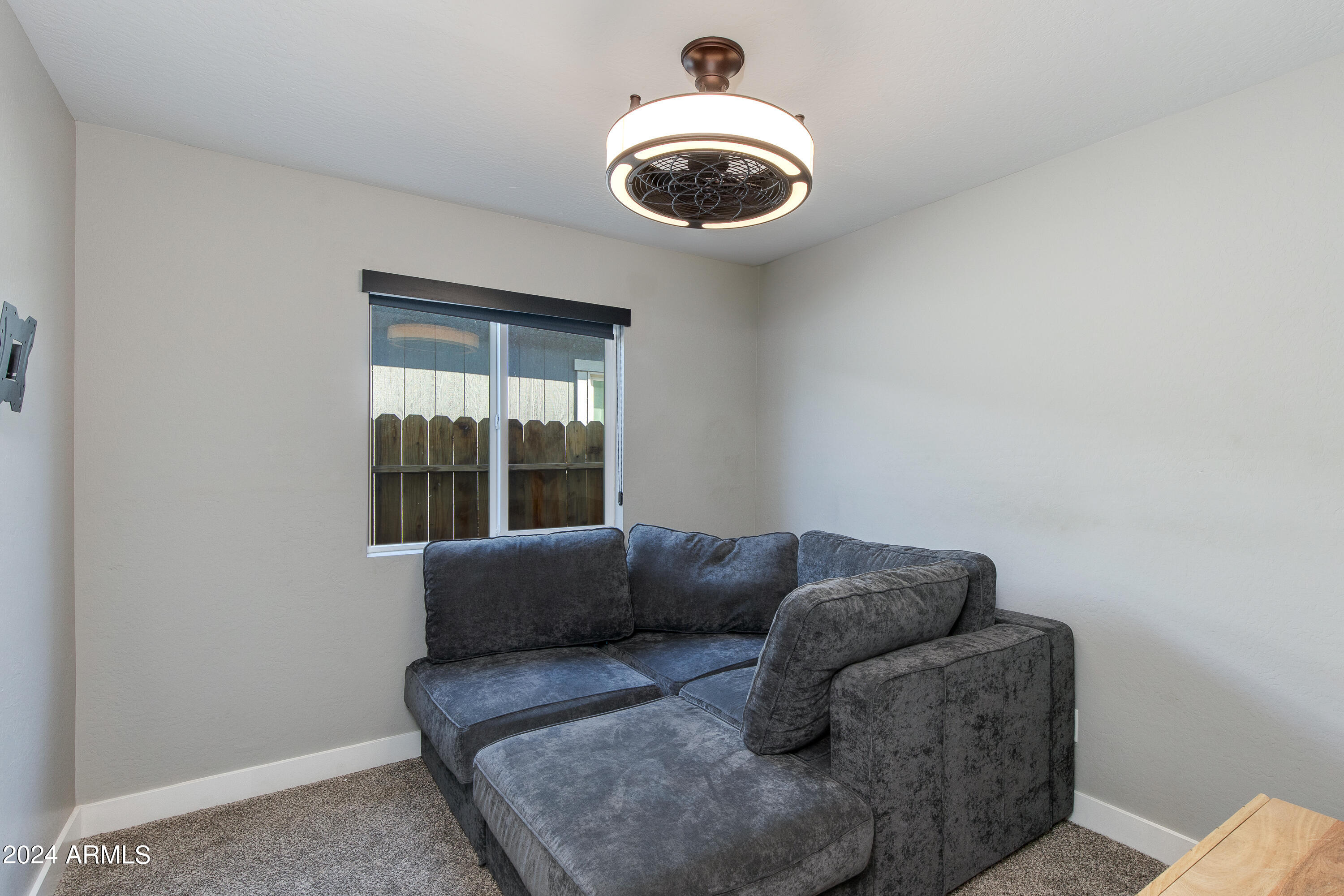 5025 S 11TH Place
