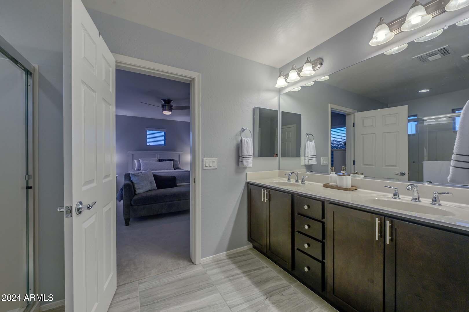10177 W LOS GATOS Drive