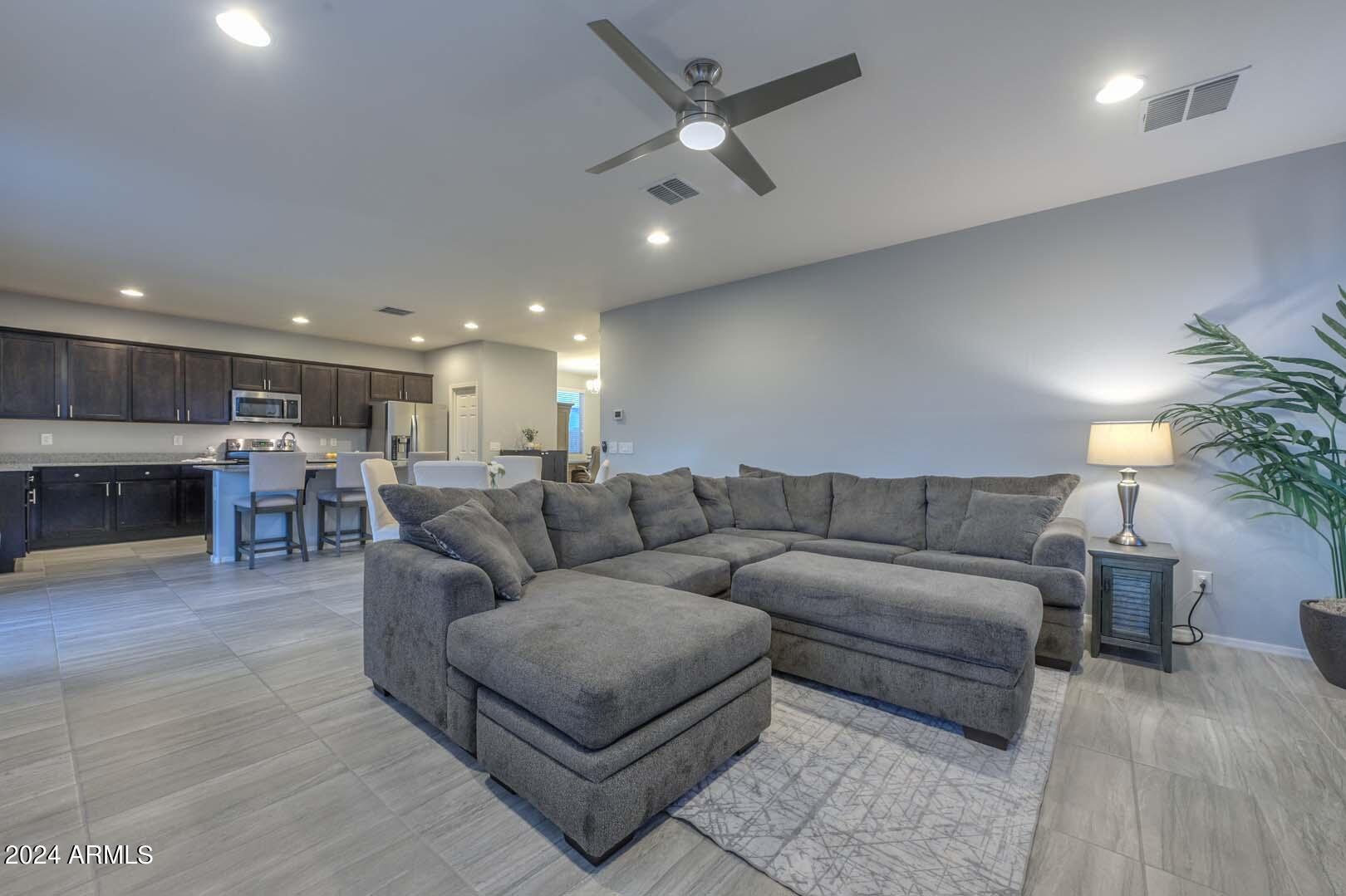 10177 W LOS GATOS Drive