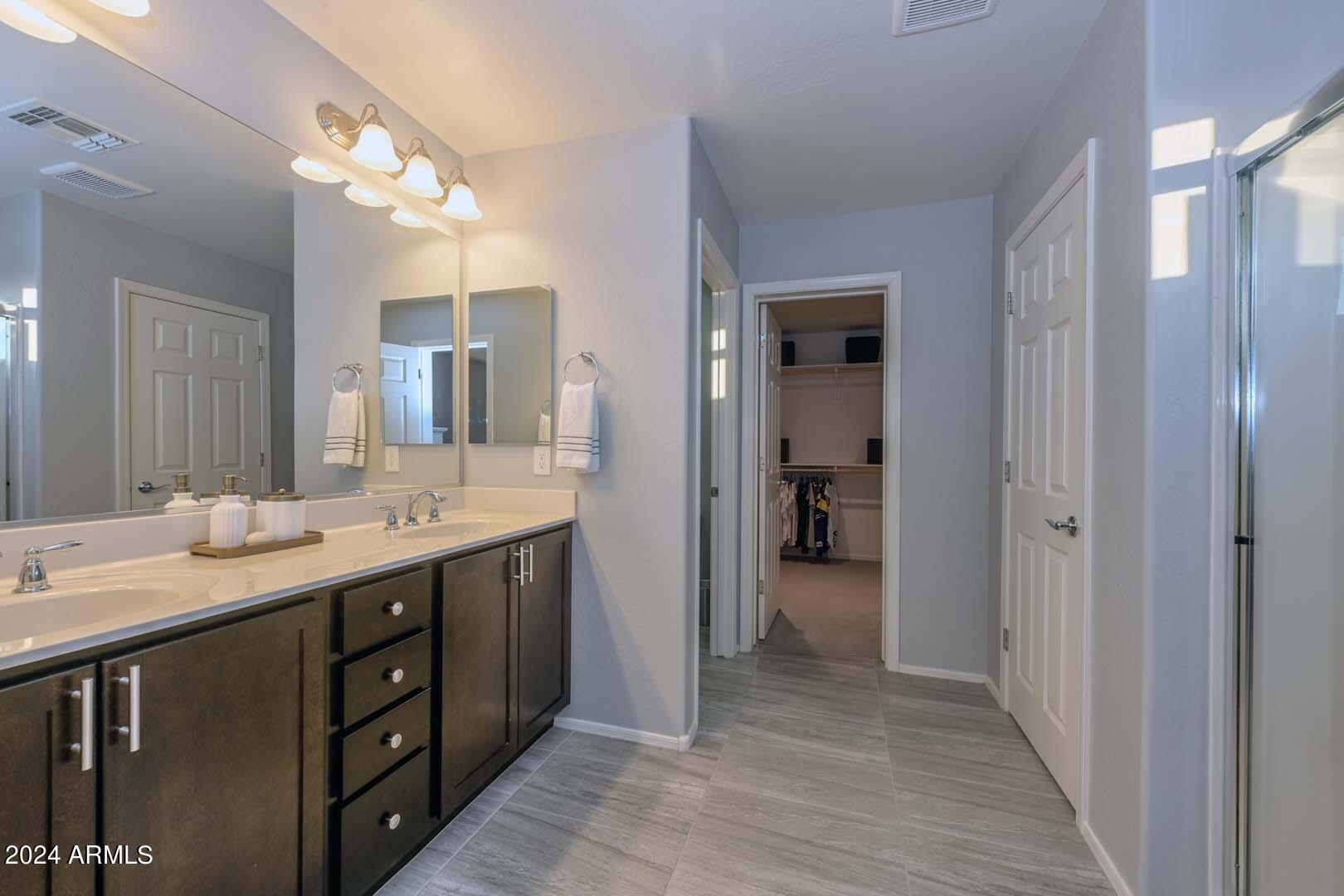 10177 W LOS GATOS Drive