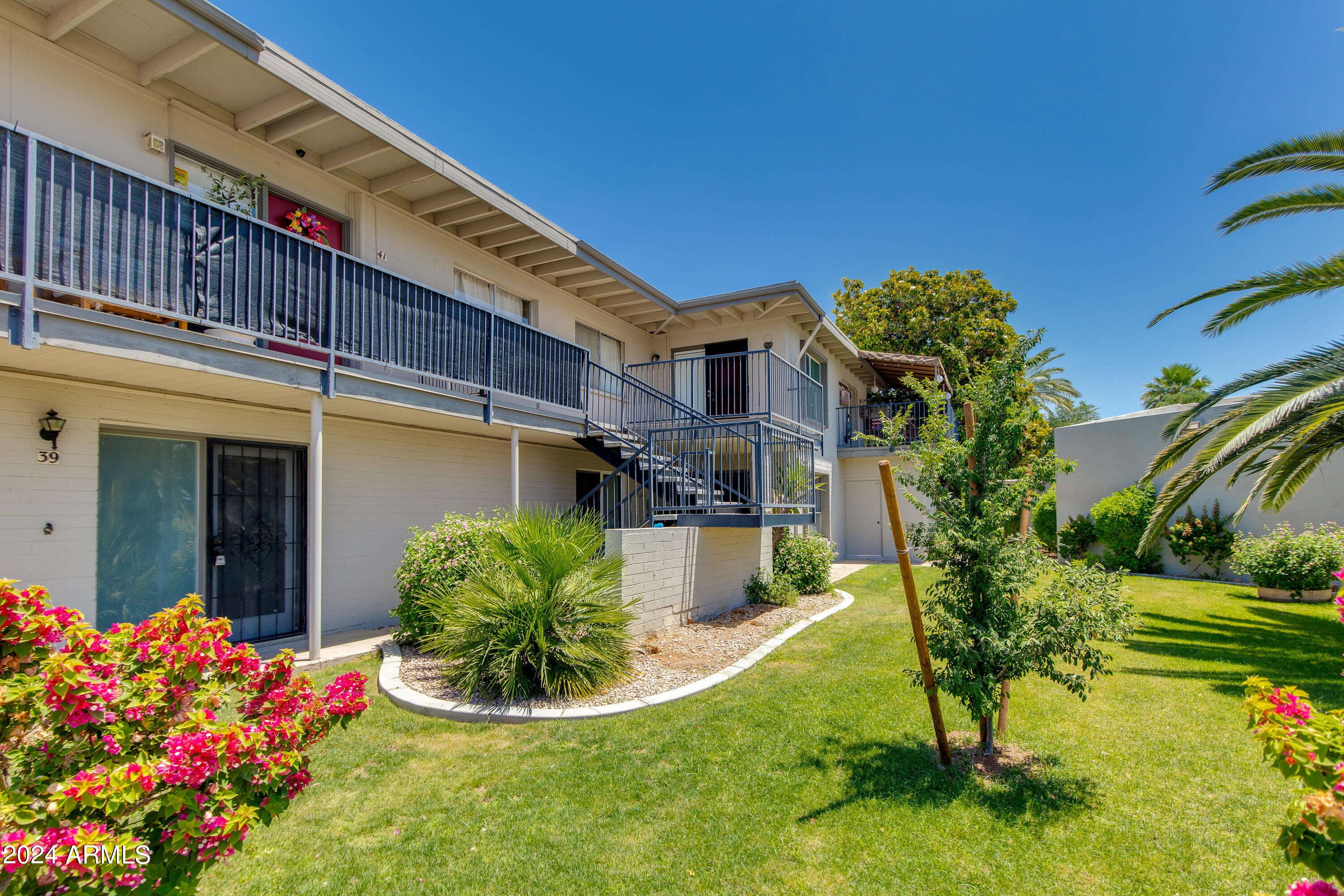 4131 E Camelback Road # 40