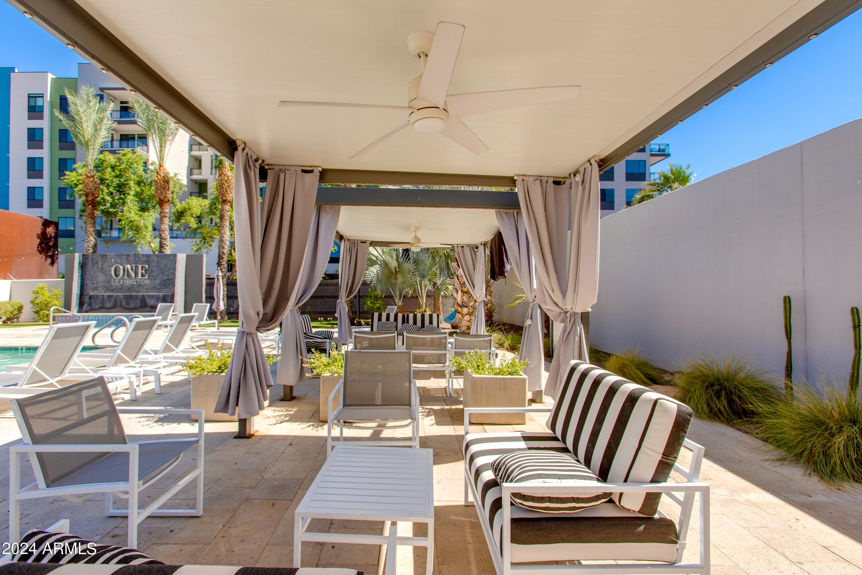 1 E LEXINGTON Avenue # 604