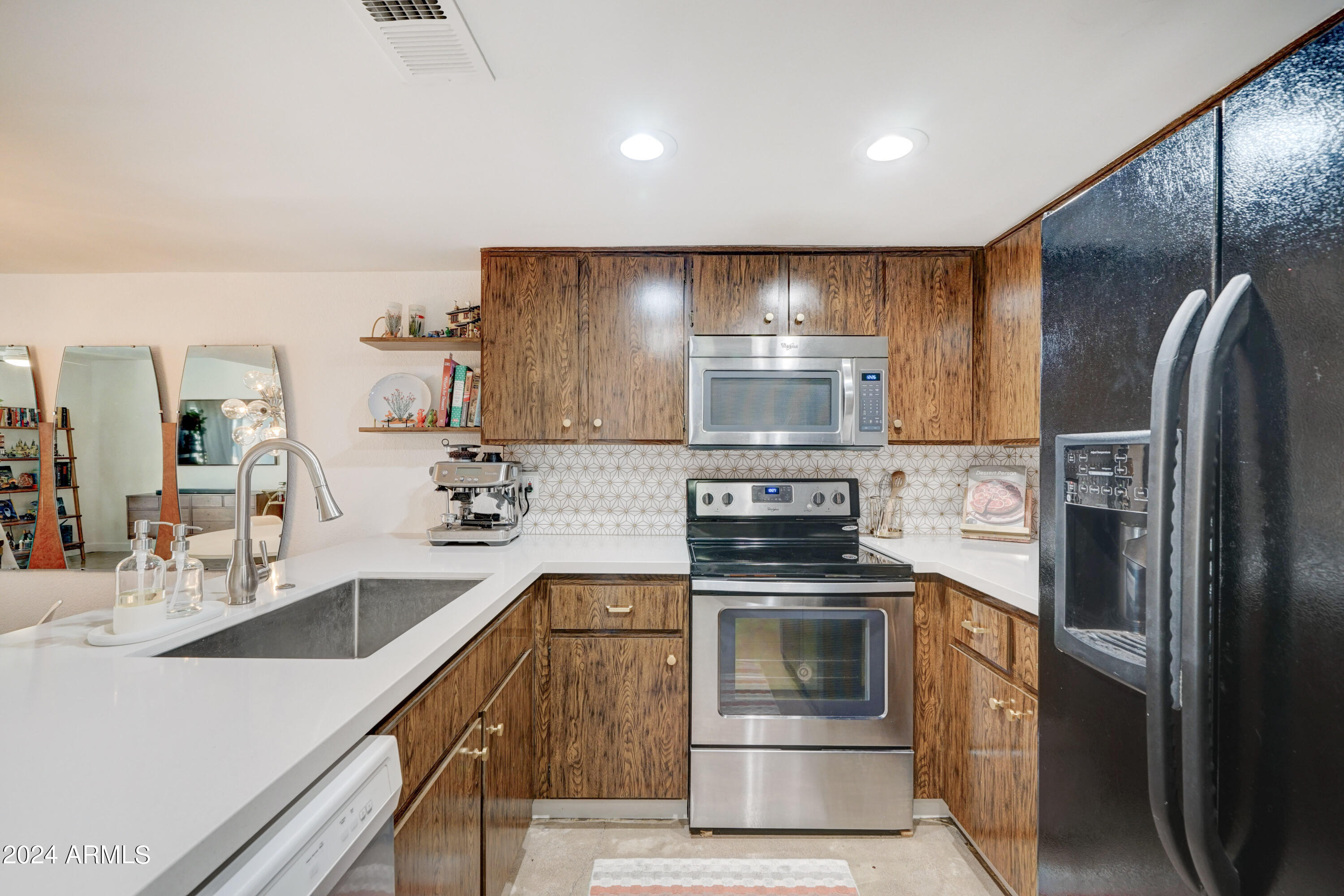 122 S Hardy Drive # 38