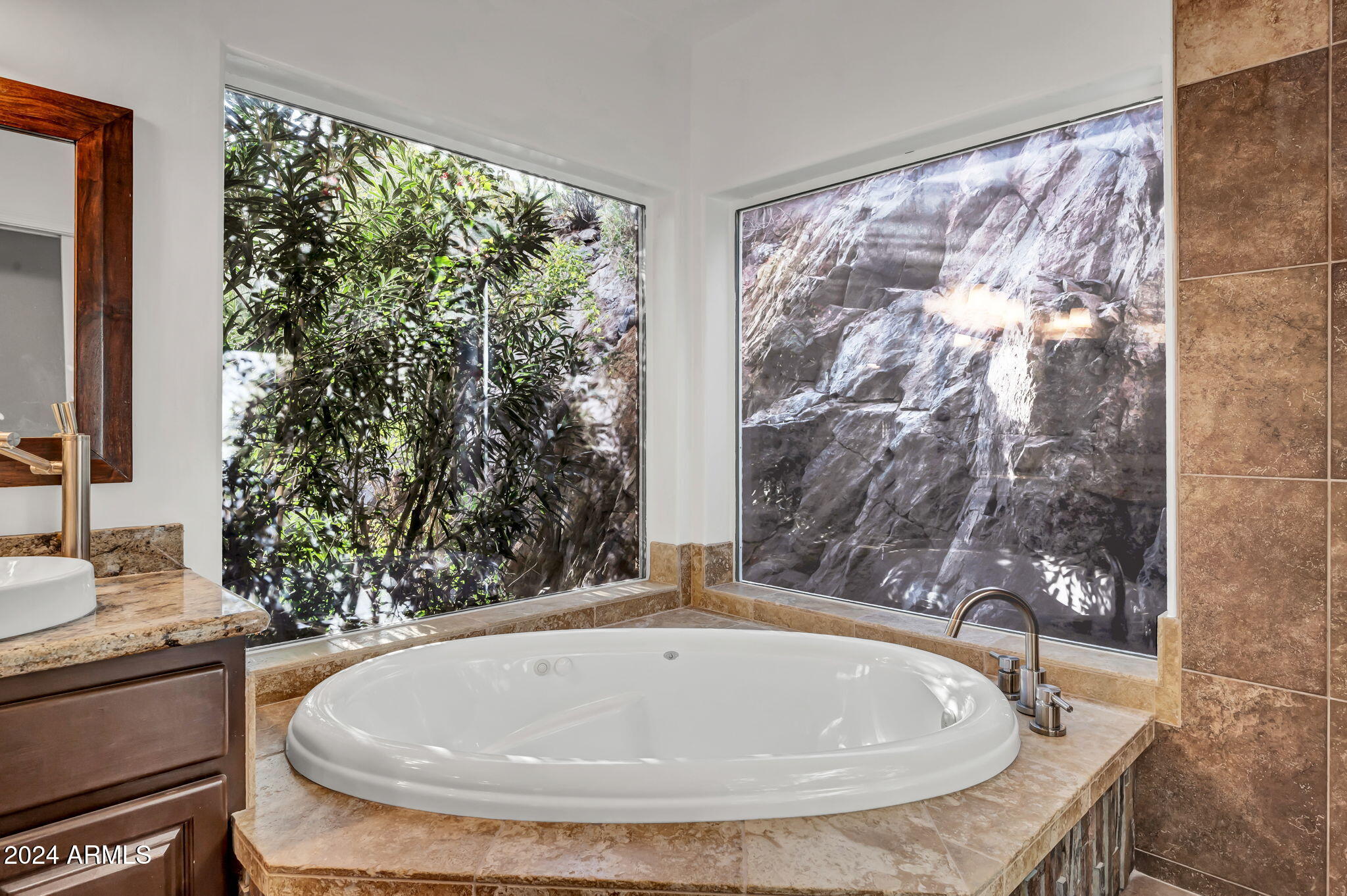 10436 N Central Avenue