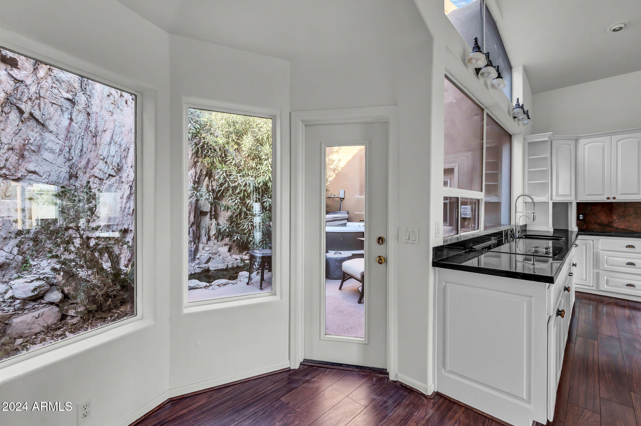 10436 N Central Avenue