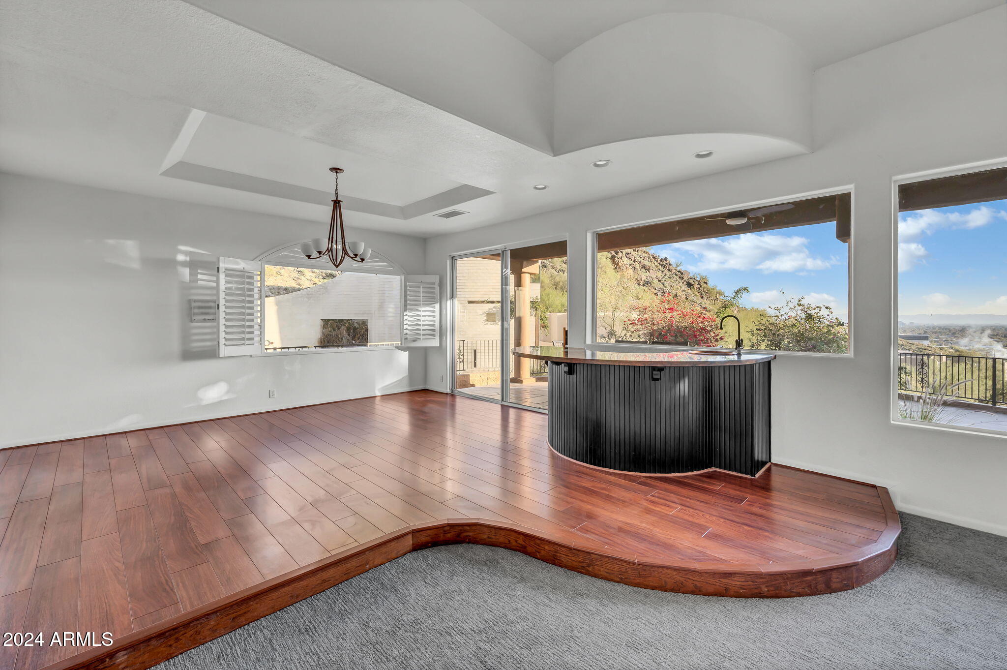 10436 N Central Avenue