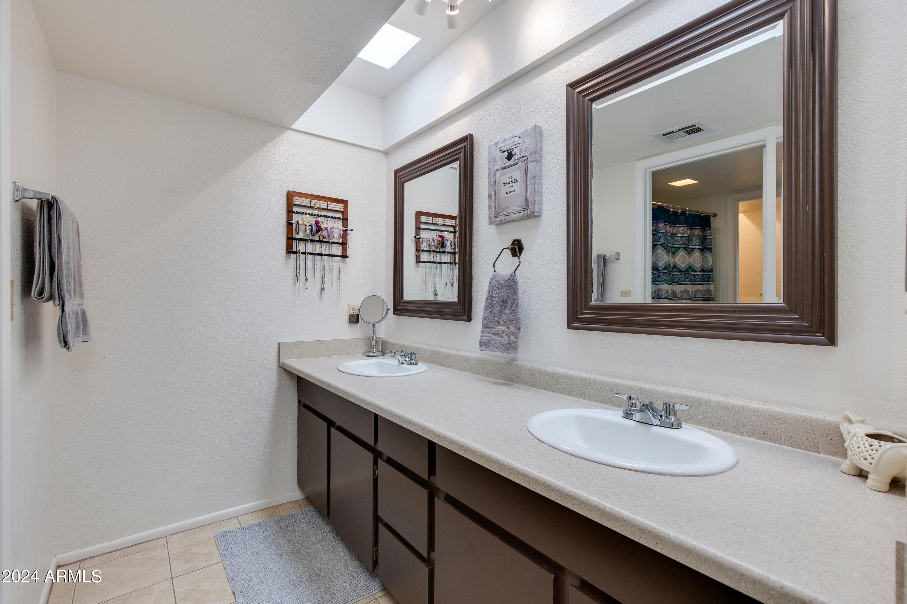 122 S HARDY Drive # 39