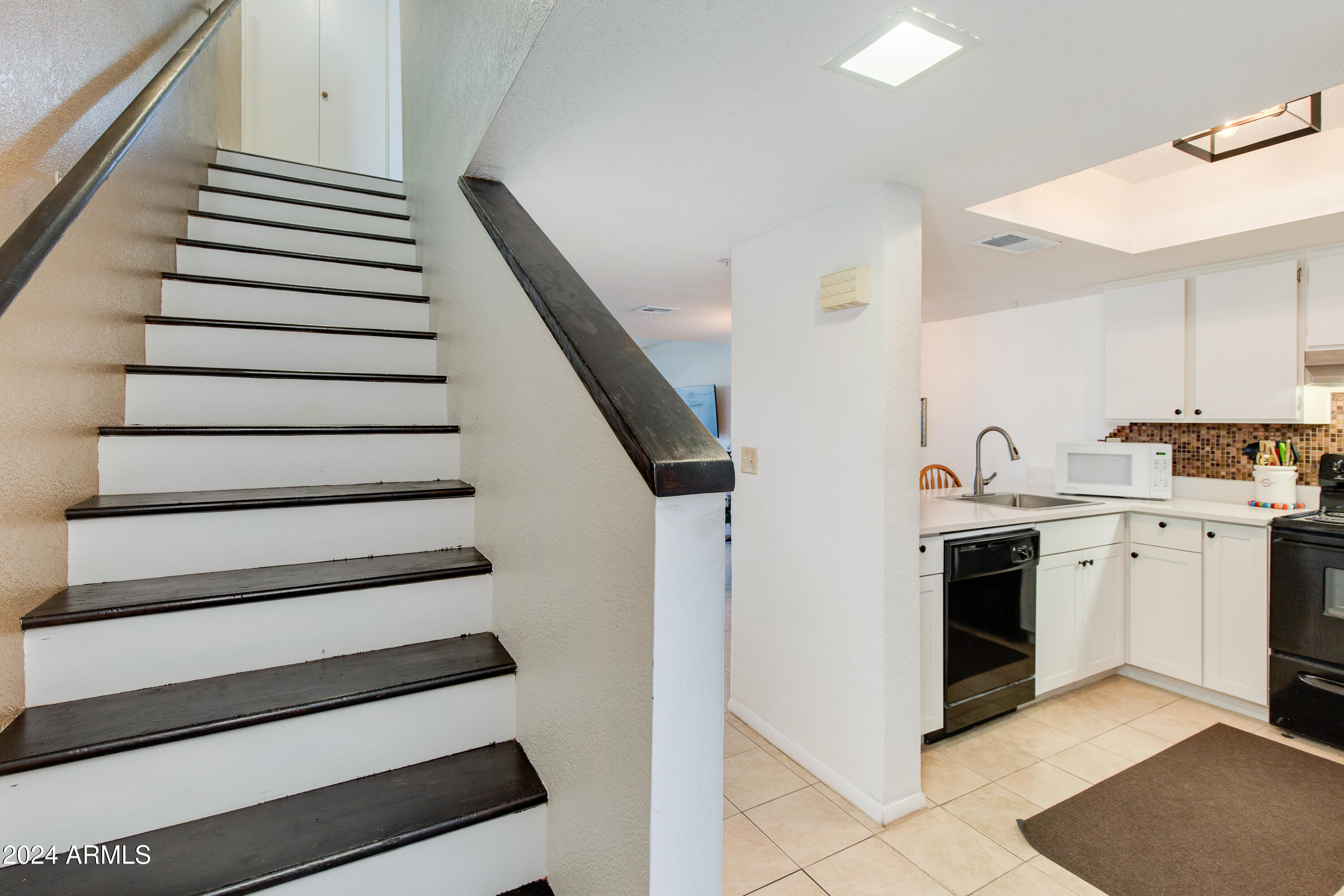 122 S HARDY Drive # 39