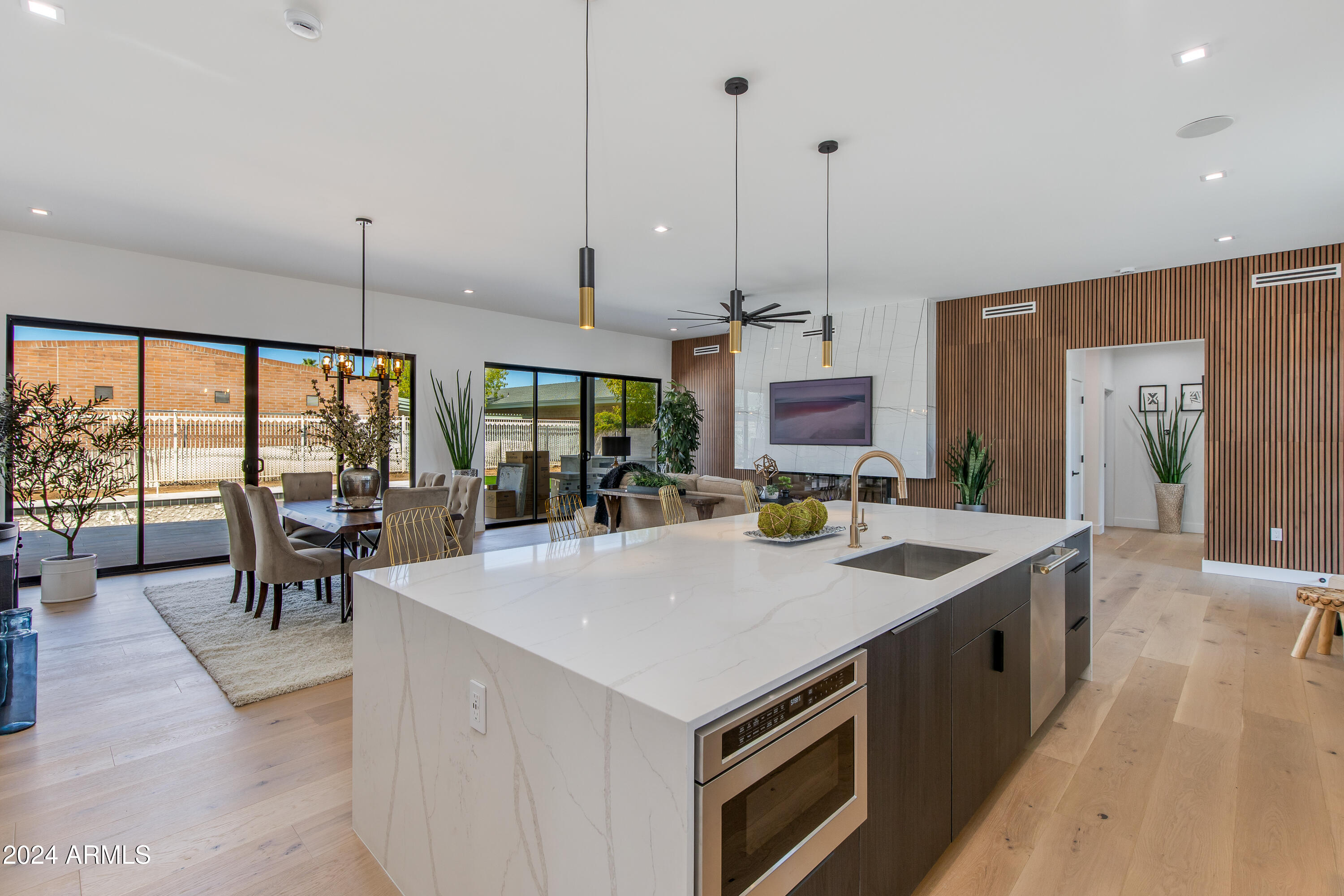 3446 N 47TH Street