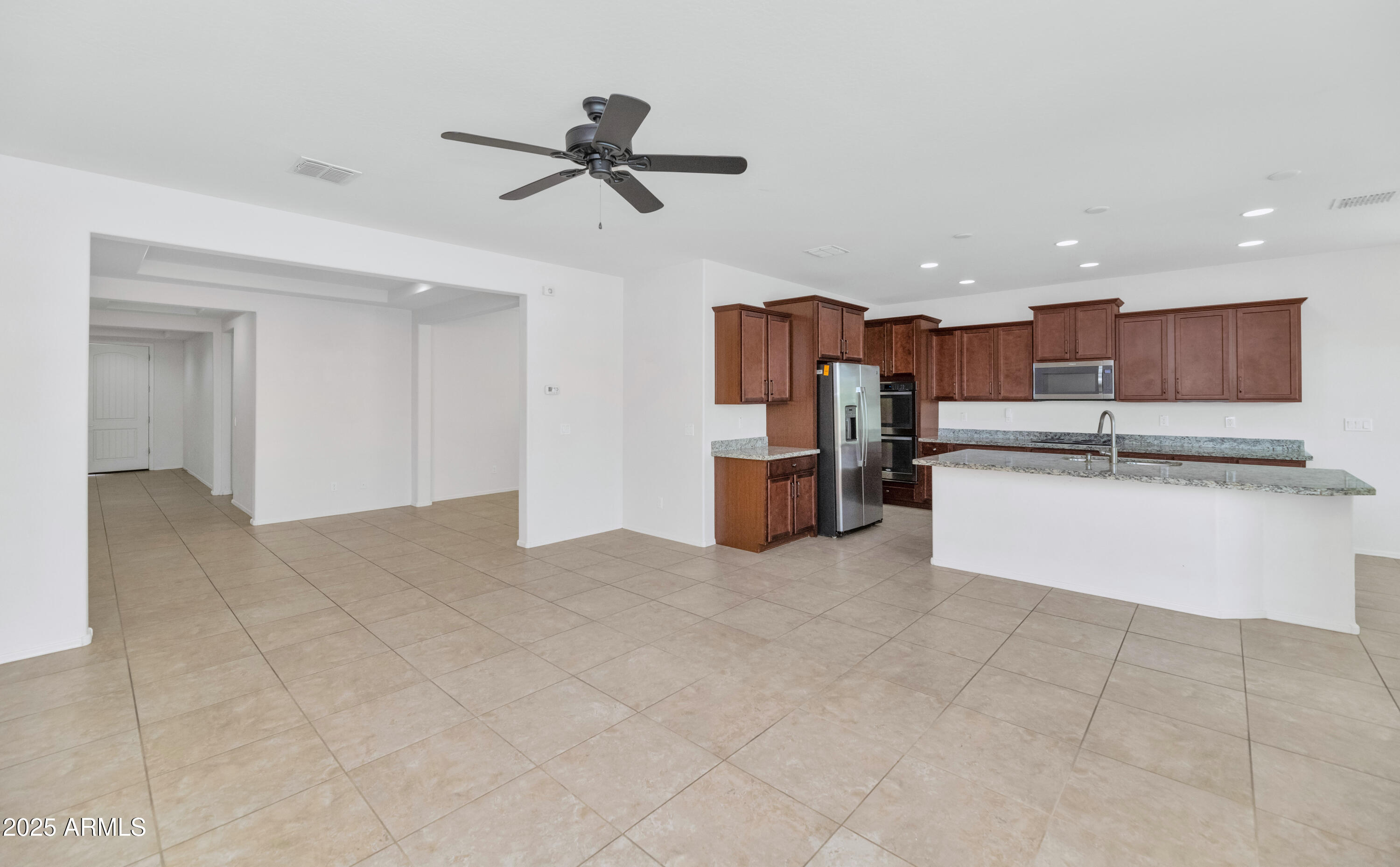 2146 W IAN Drive