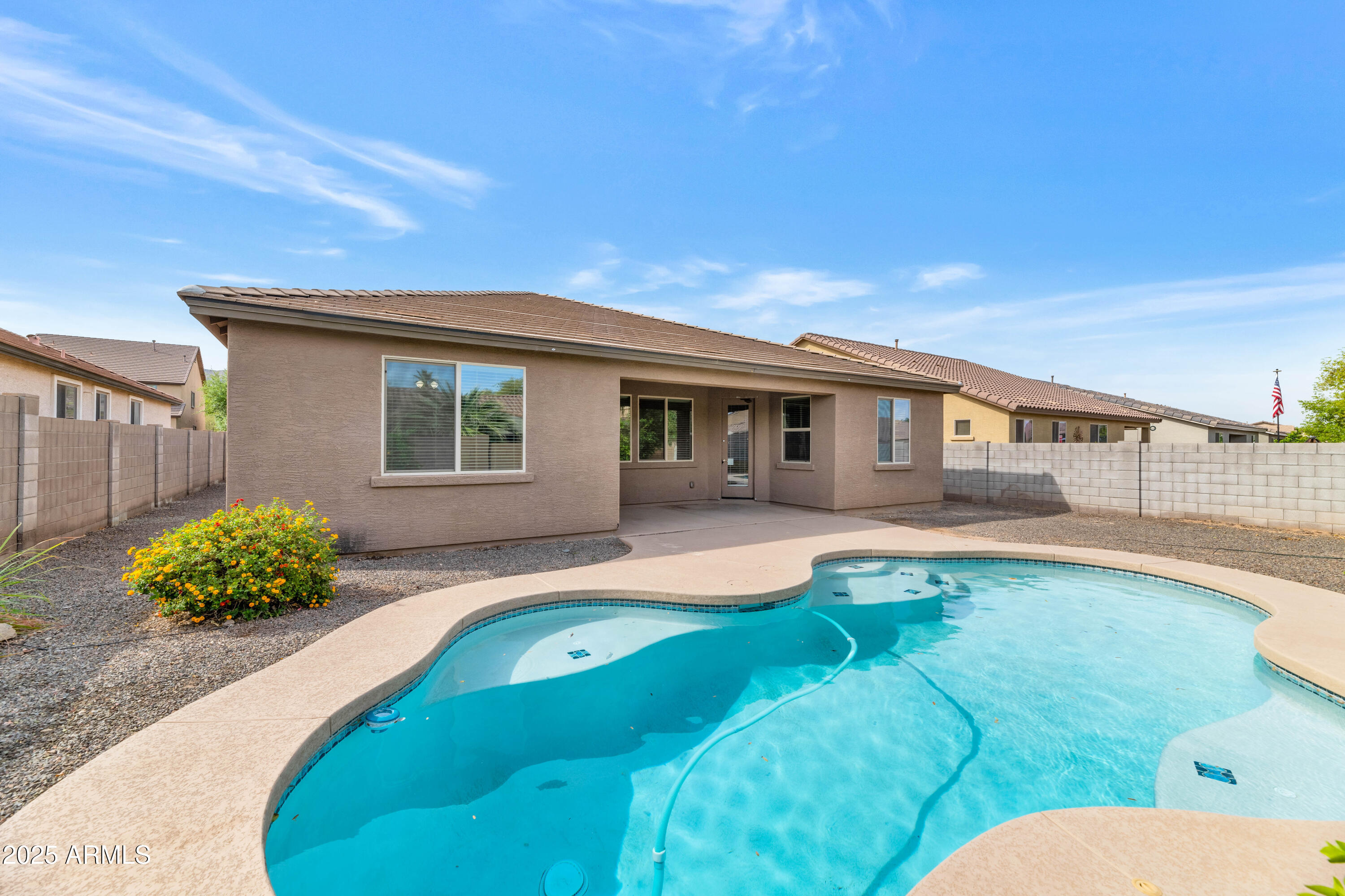 2146 W IAN Drive