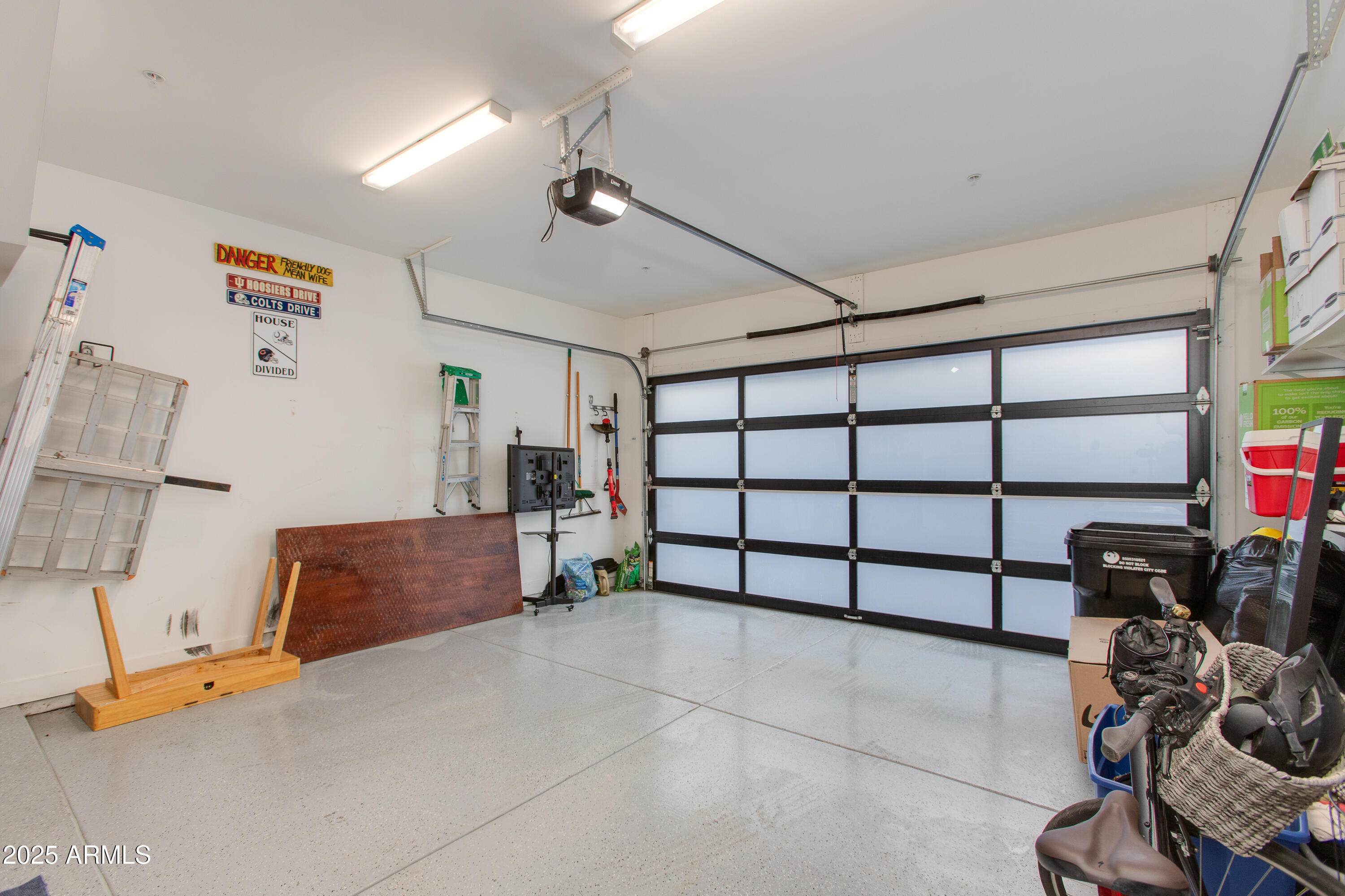 340 E OSBORN Road, 1