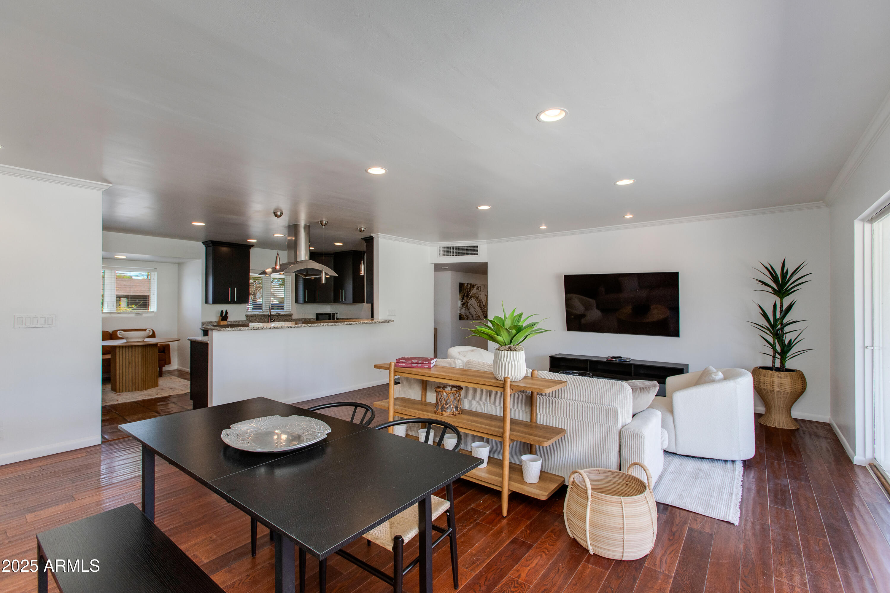 5110 E VERDE Lane