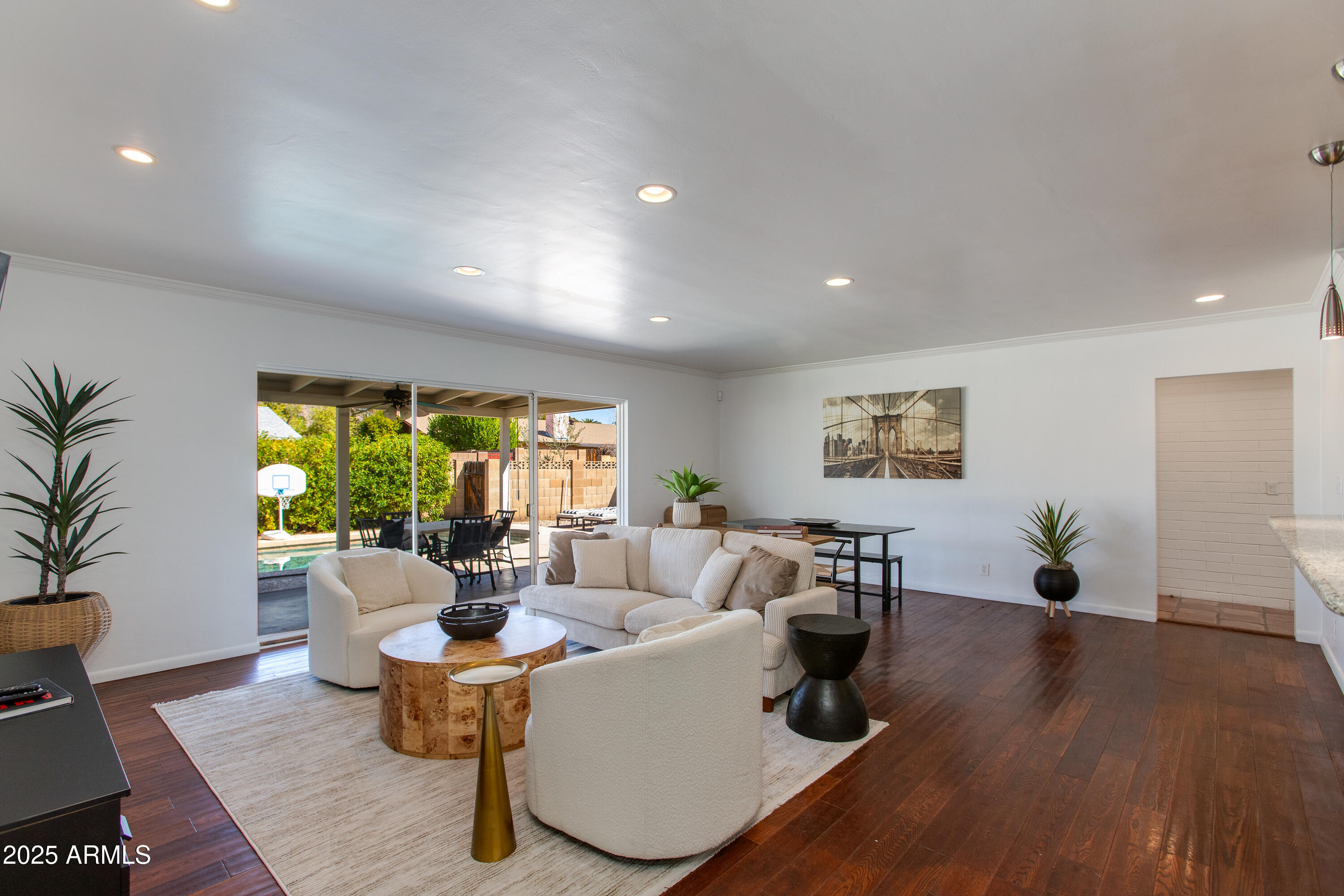 5110 E VERDE Lane