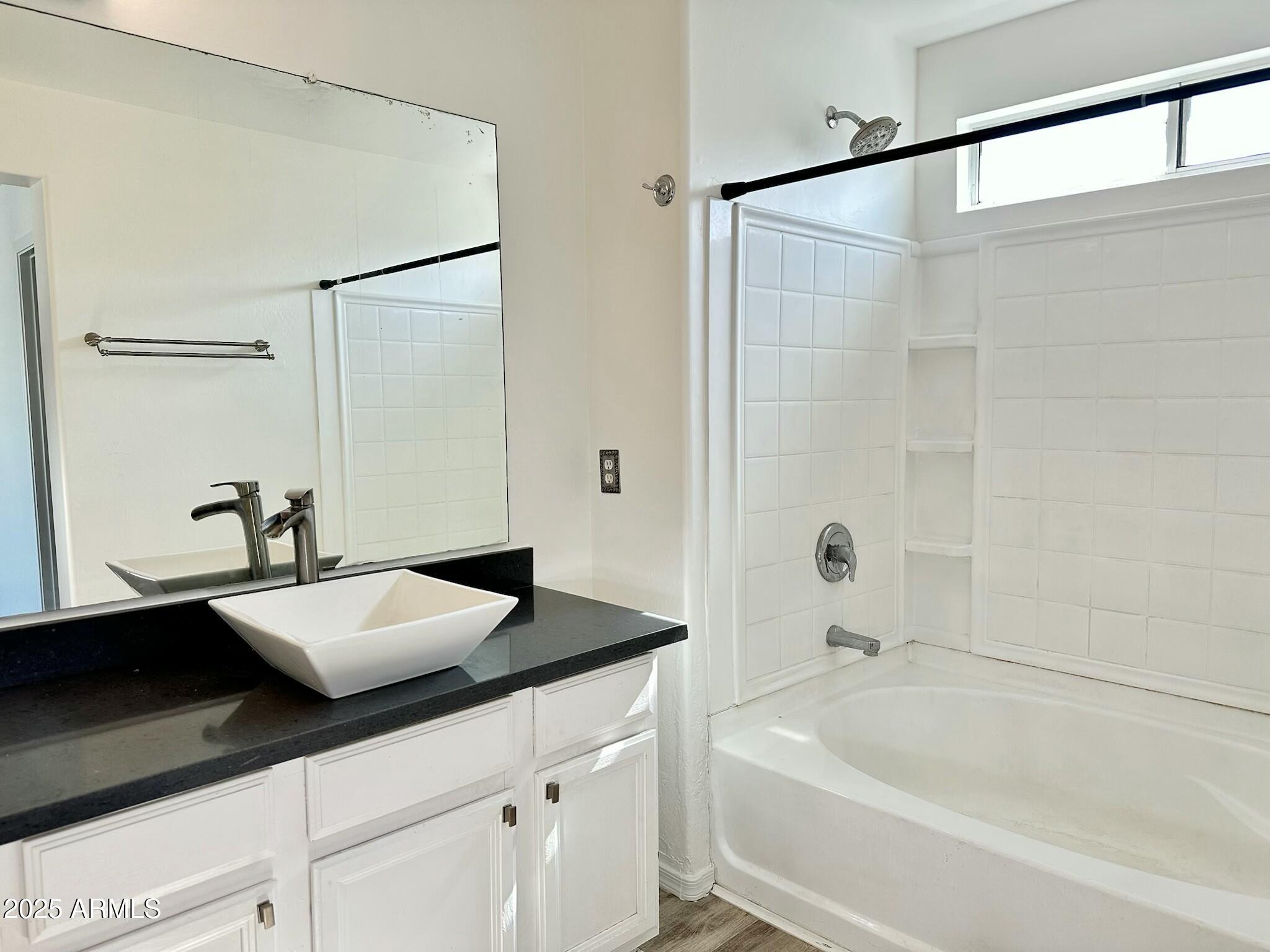 1210 S 121ST