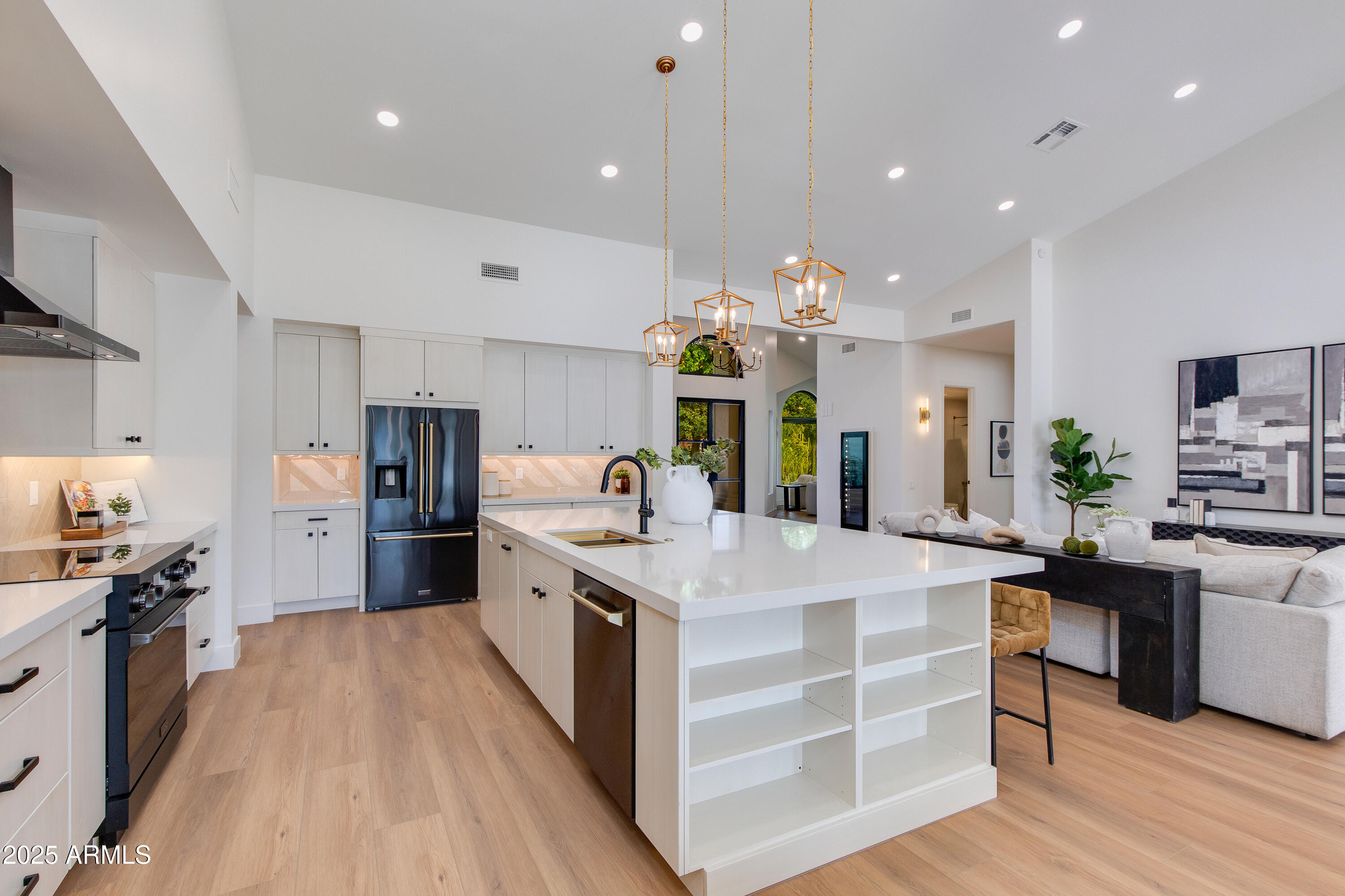 8390 E CHERYL Drive
