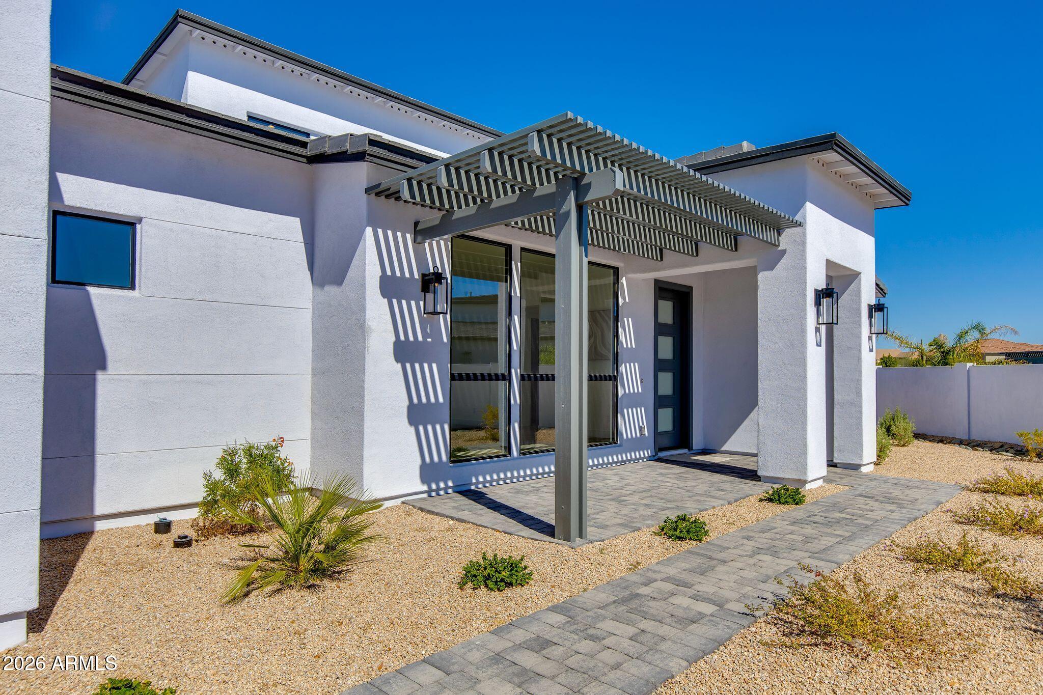 3330 W DESERT DAWN Drive