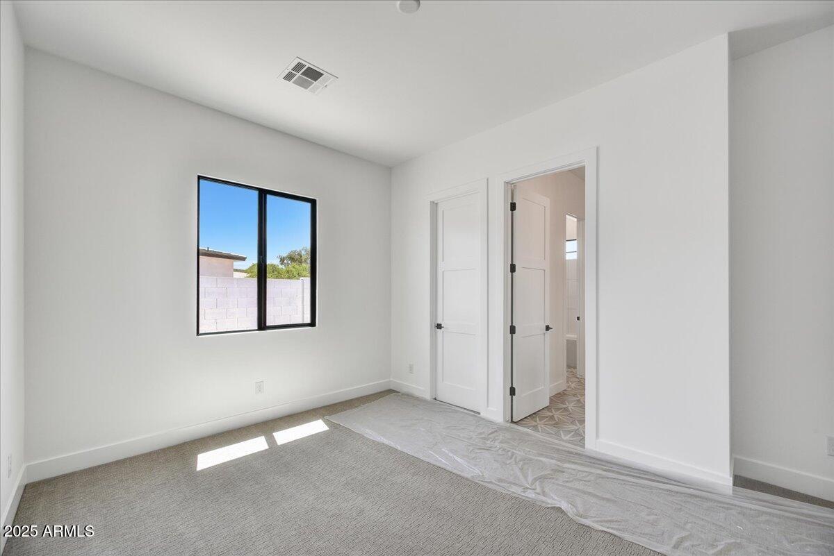 3330 W DESERT DAWN Drive