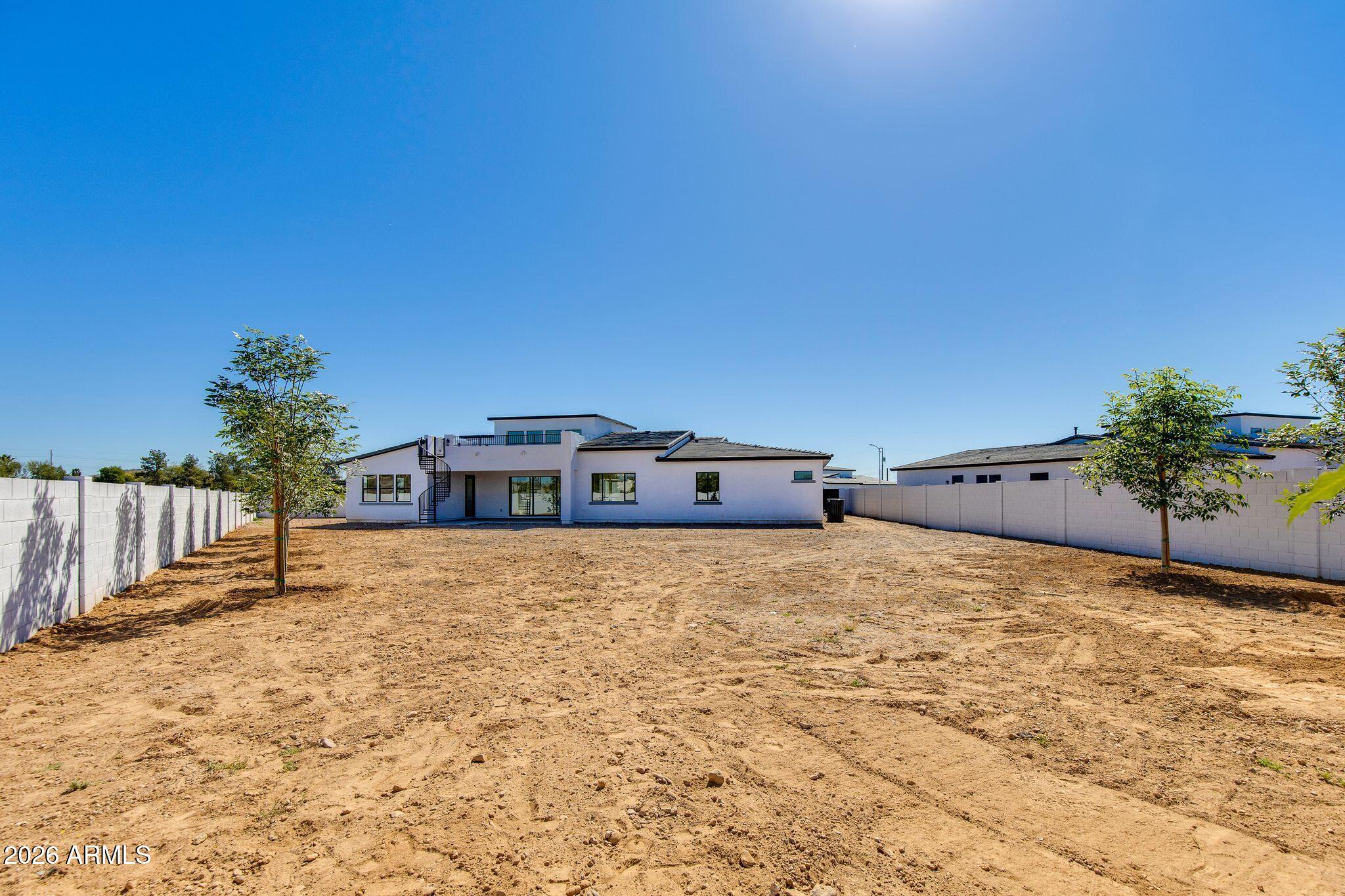 3330 W DESERT DAWN Drive