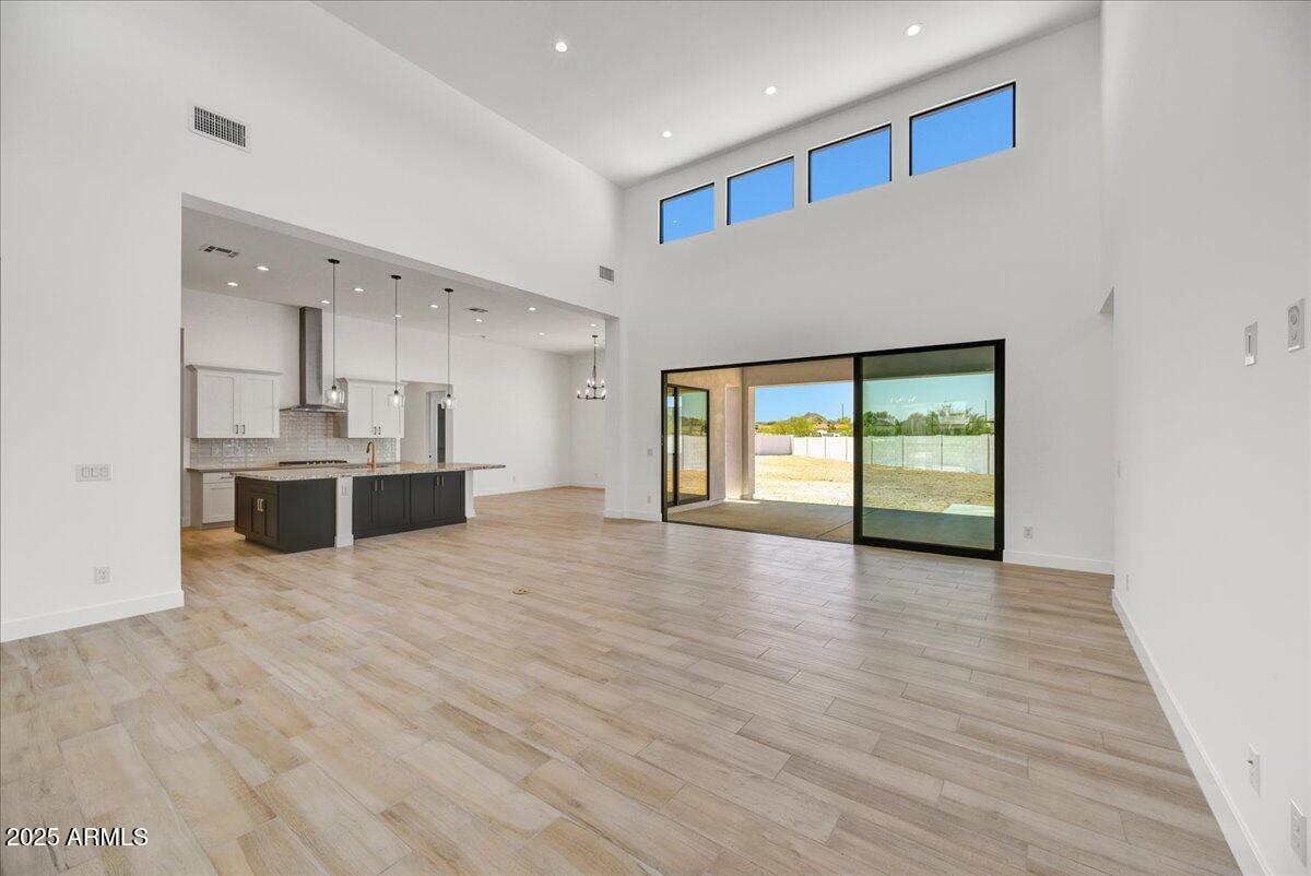 3330 W DESERT DAWN Drive