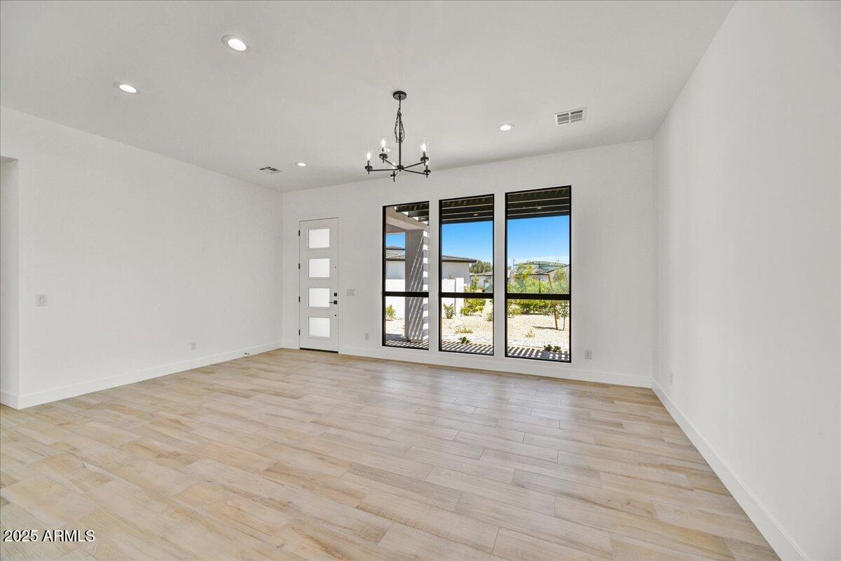 3330 W DESERT DAWN Drive