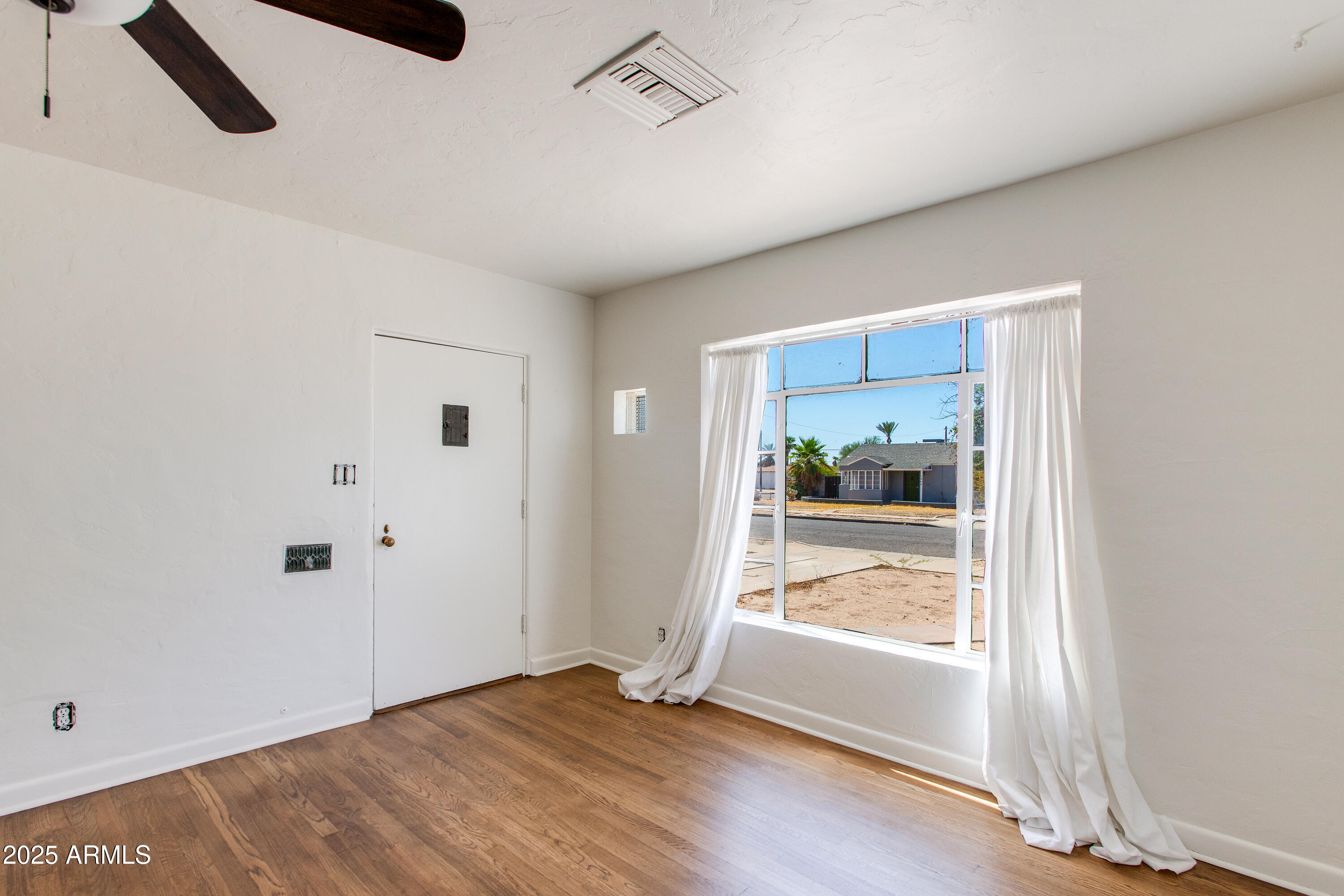 1342 E Granada Road