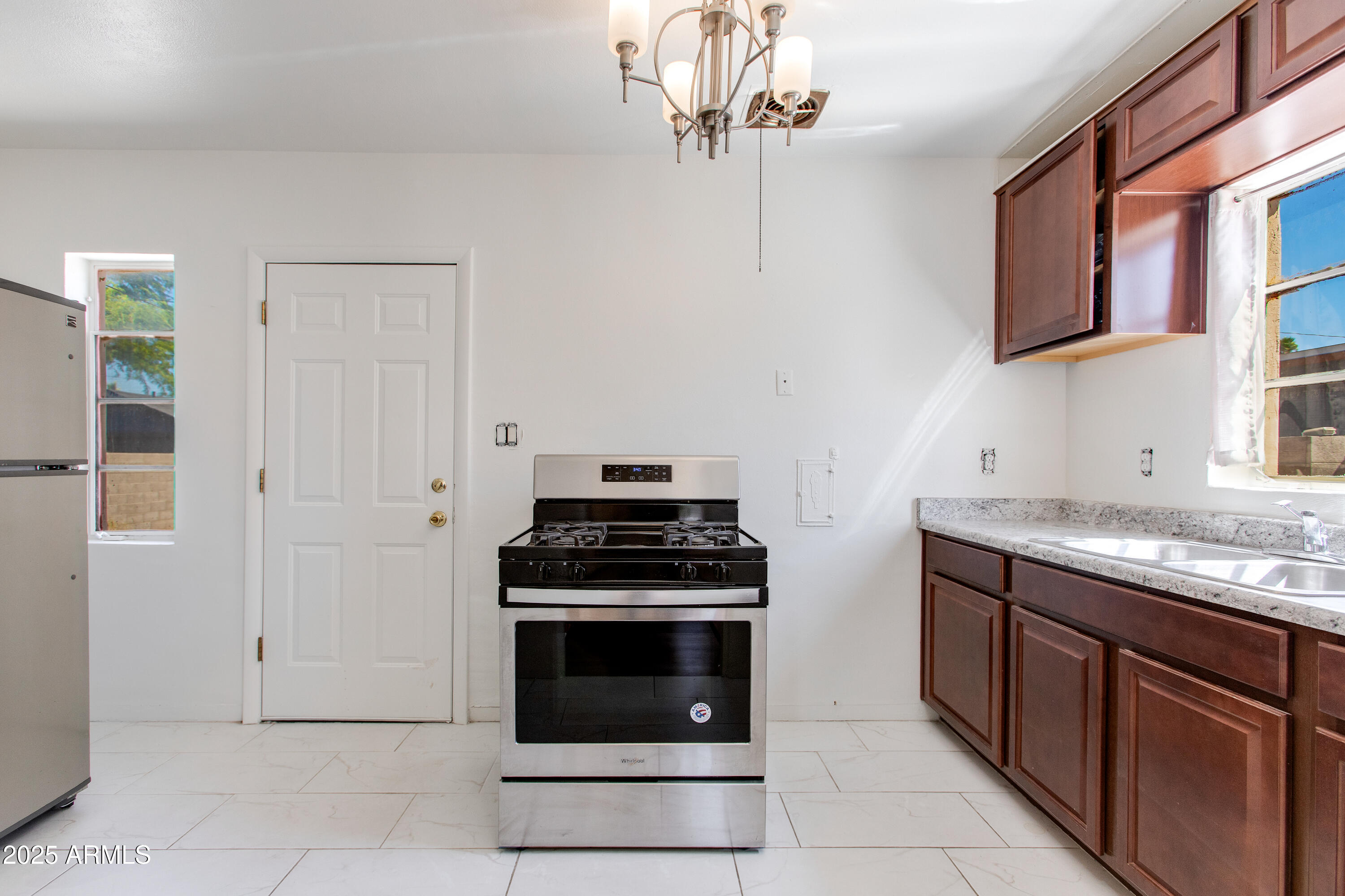 1342 E Granada Road