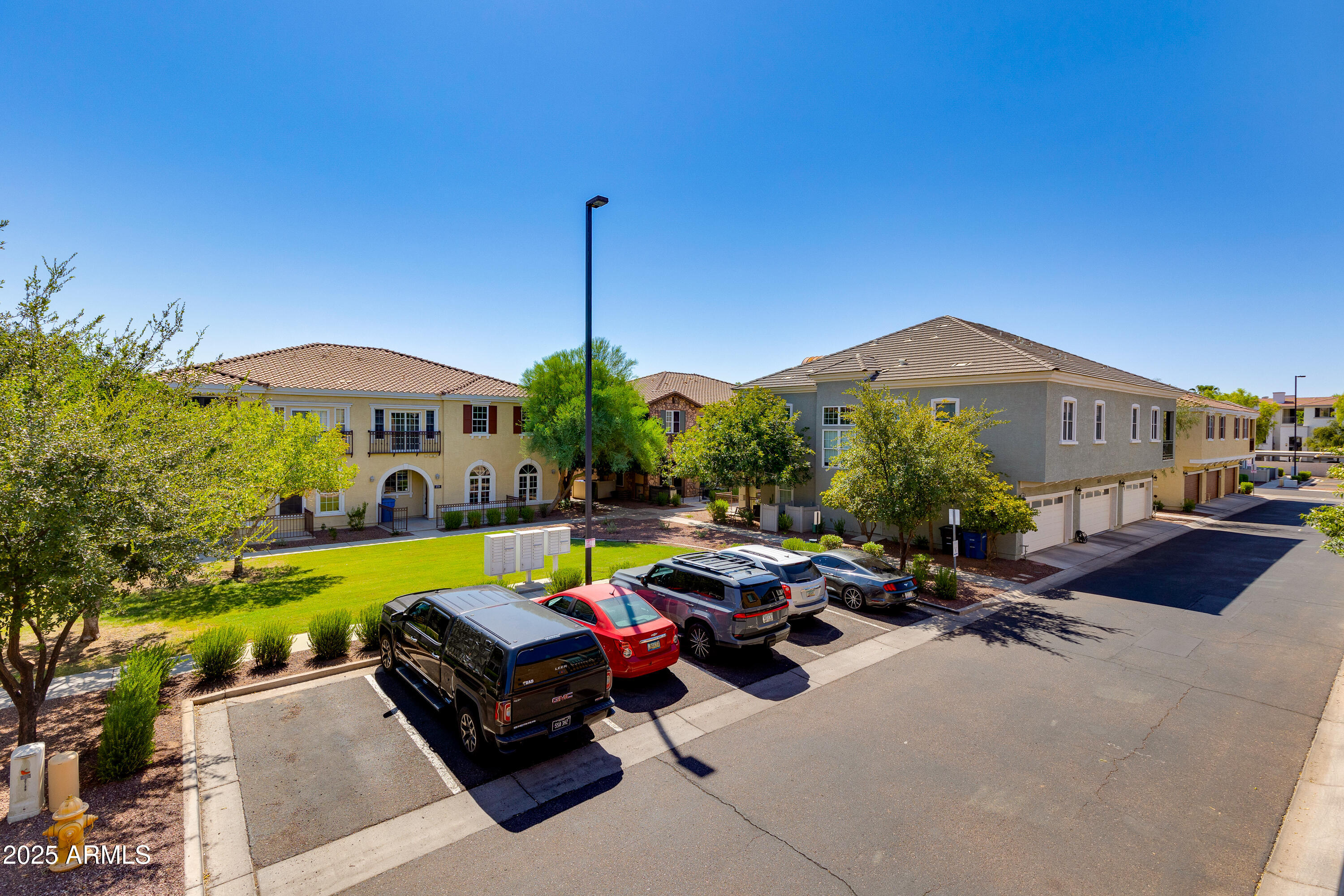 2752 S EQUESTRIAN Drive, 101