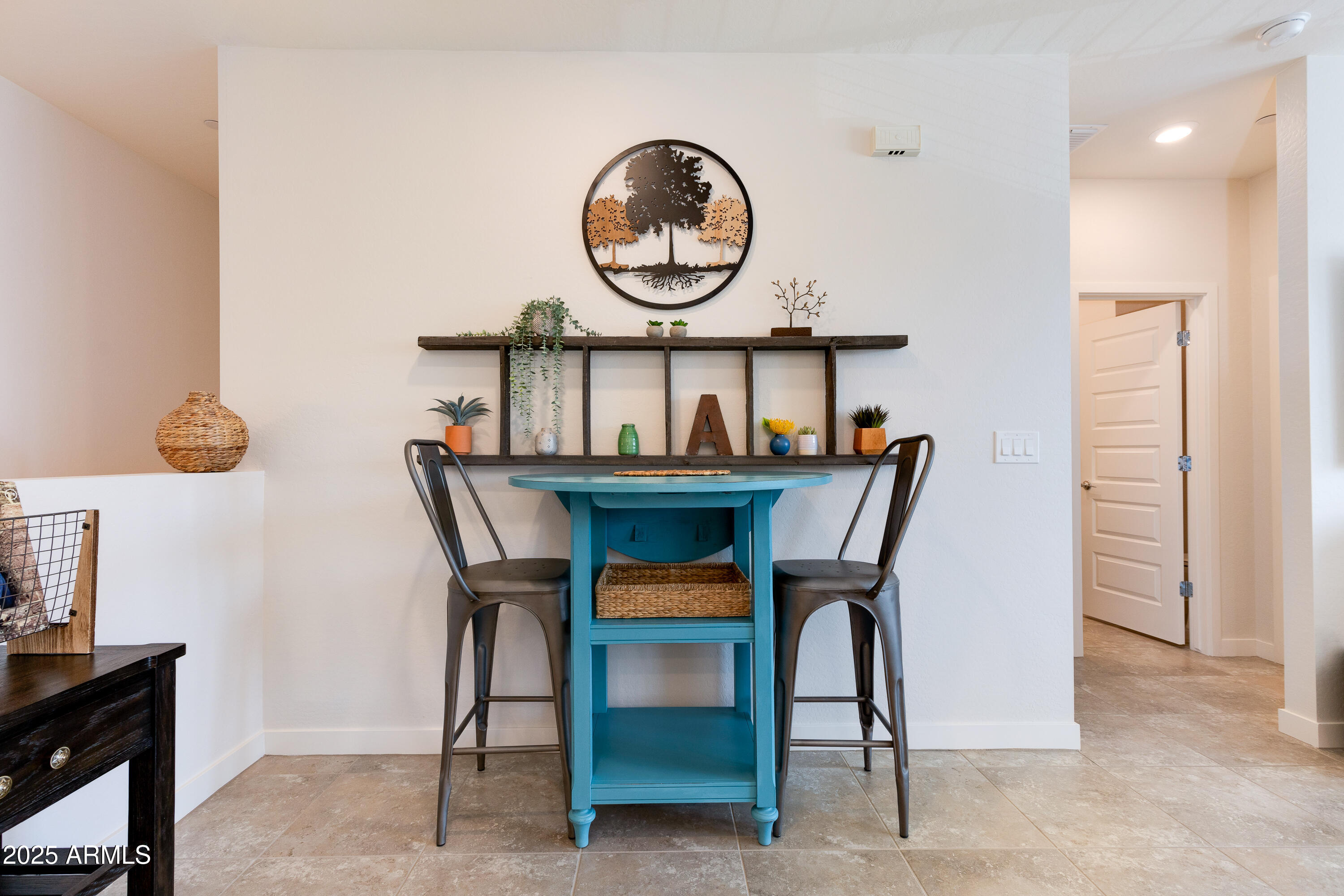 2752 S EQUESTRIAN Drive, 101
