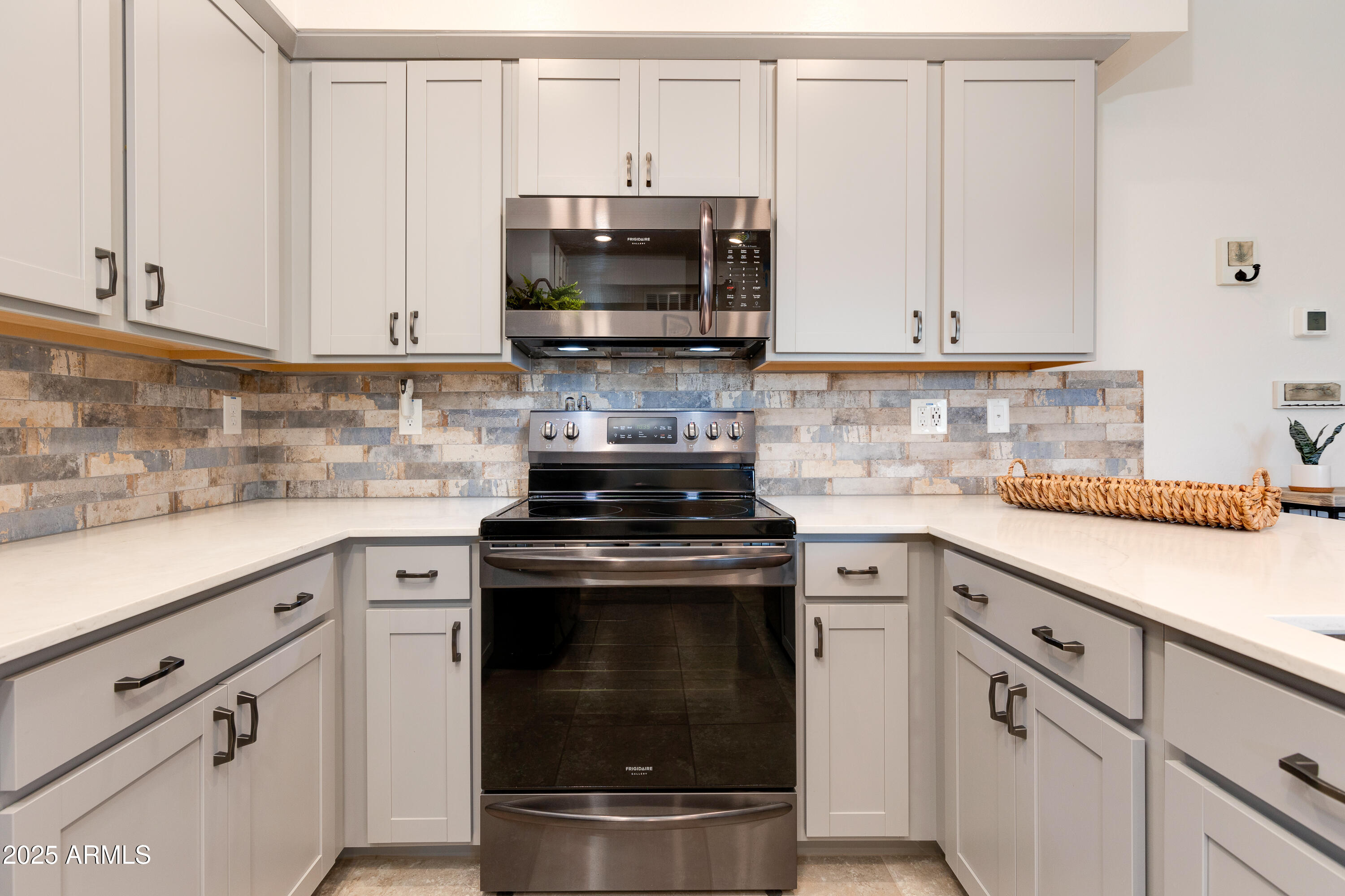2752 S EQUESTRIAN Drive, 101