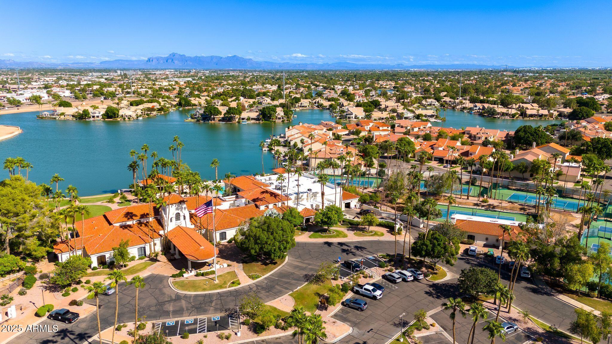 2119 E NEW BEDFORD Drive