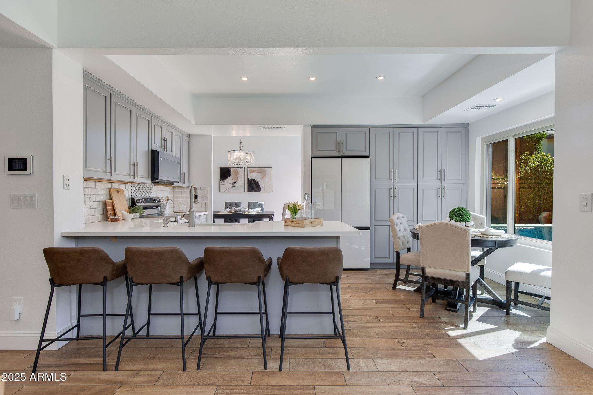 2119 E NEW BEDFORD Drive