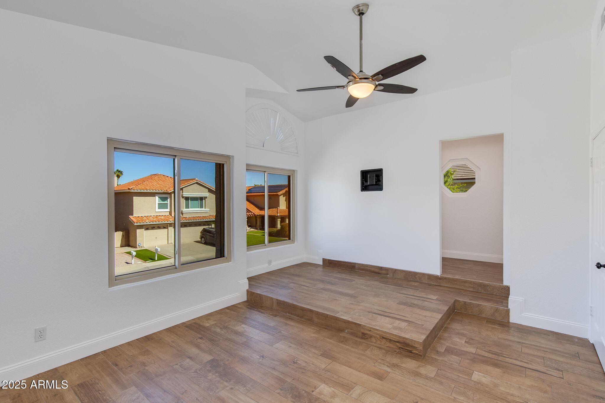 2119 E NEW BEDFORD Drive