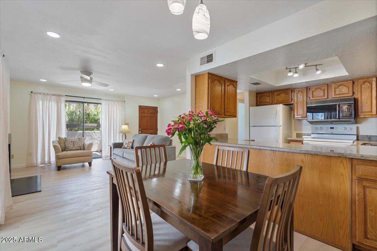 2959 N 68TH Place, 103