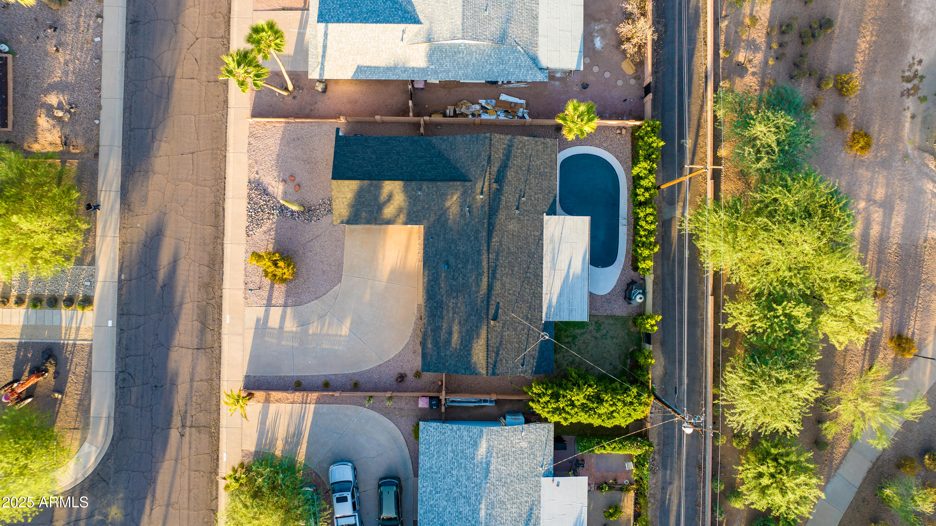 6537 E PALM Lane