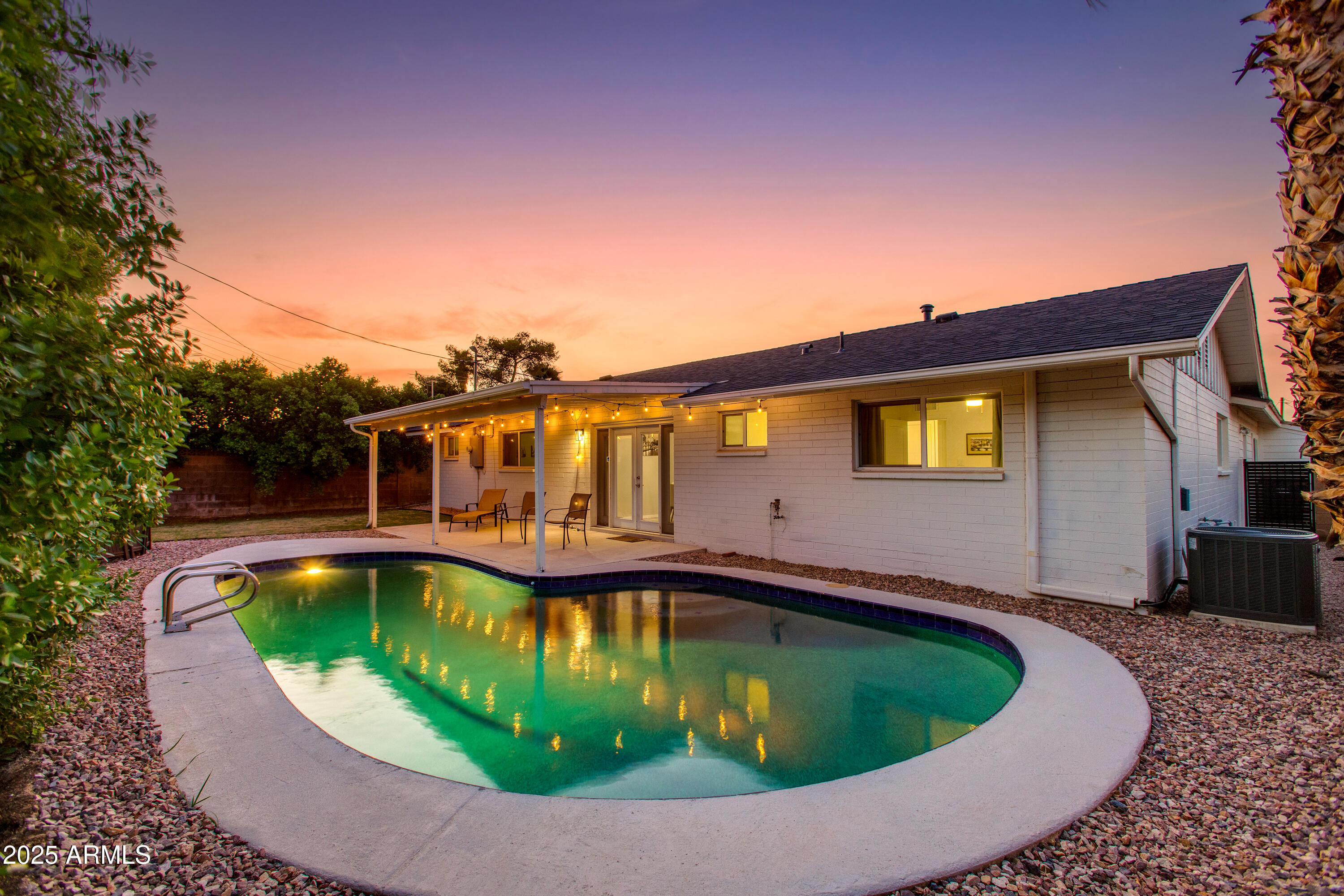 6537 E PALM Lane