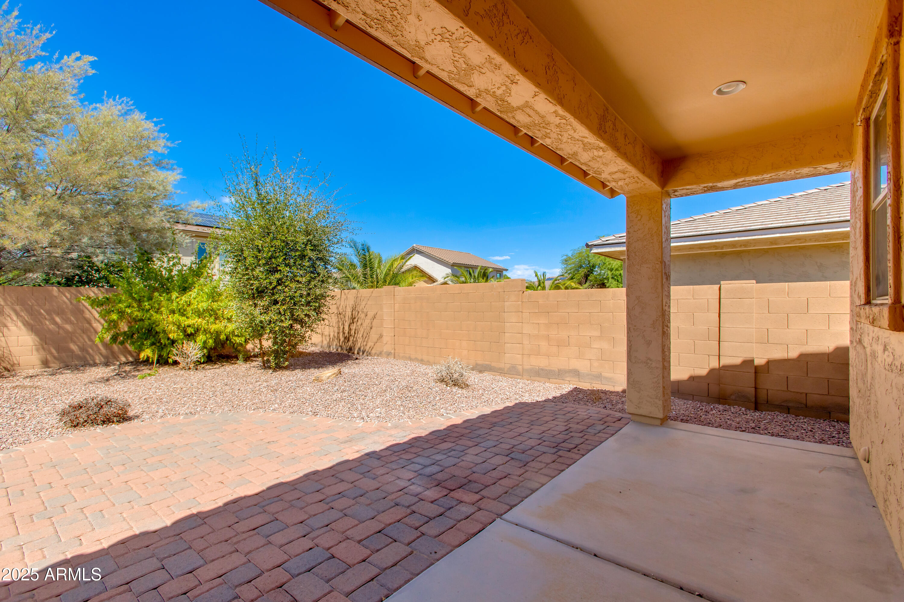 41288 W RIO BRAVO Drive