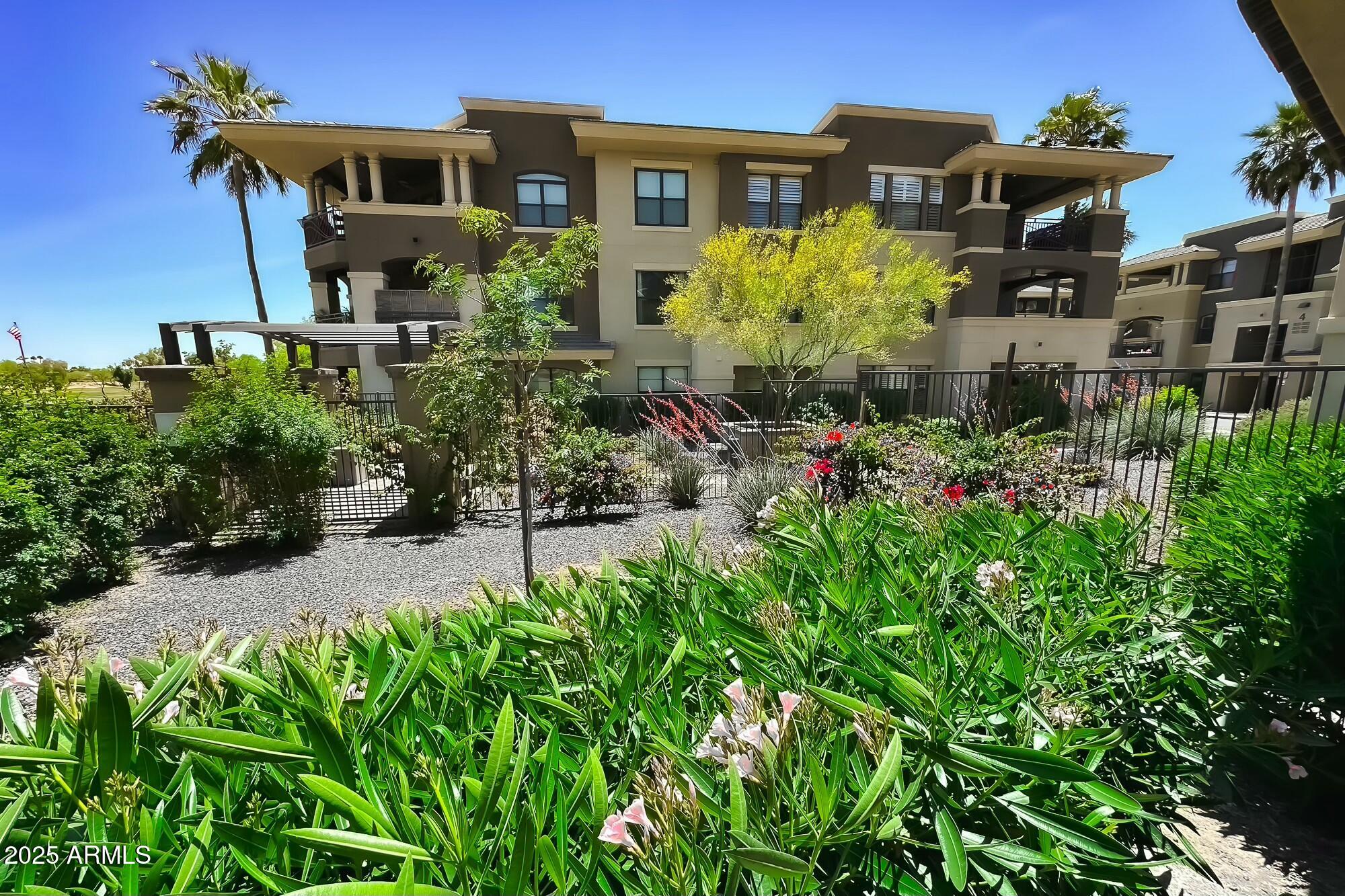 7601 E INDIAN BEND Road, 1046