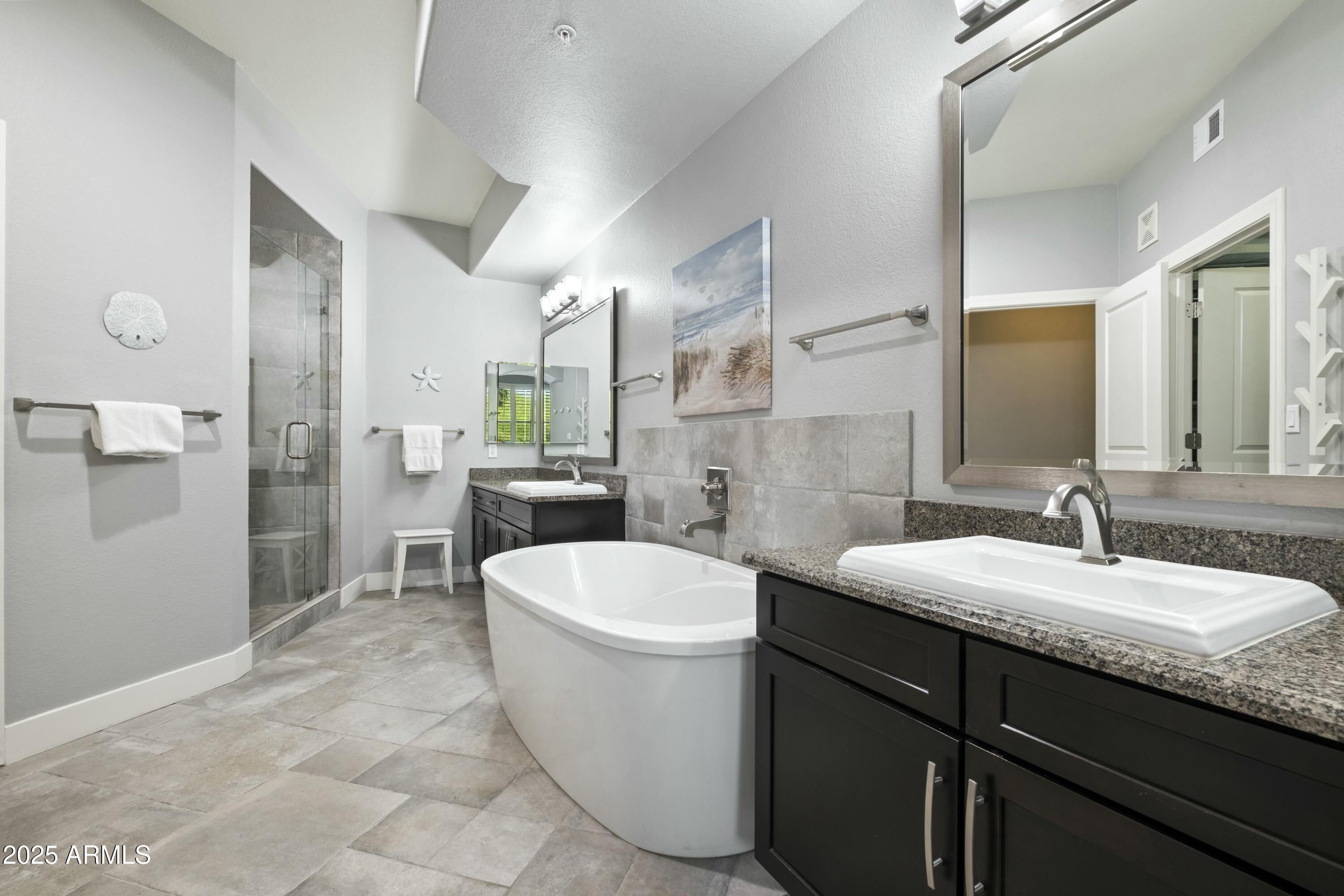7601 E INDIAN BEND Road, 1046