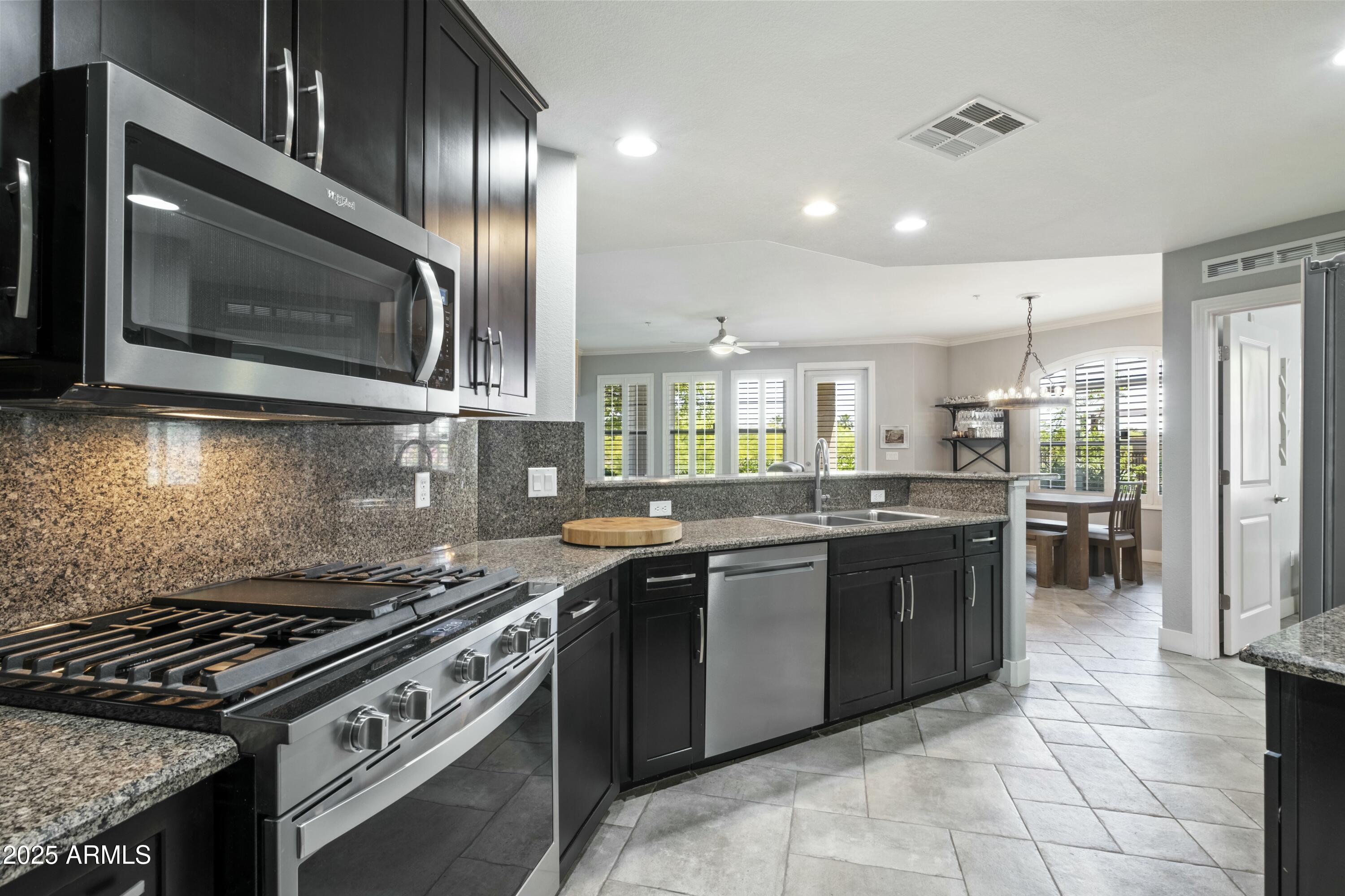 7601 E INDIAN BEND Road, 1046