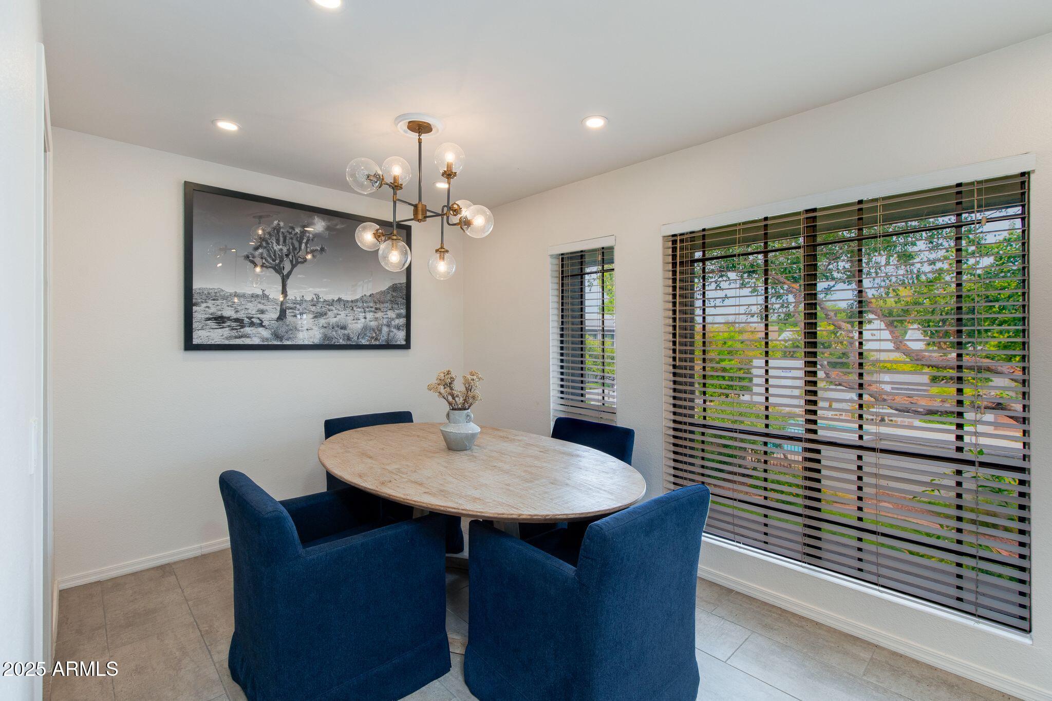 5219 N 24TH Street, 204