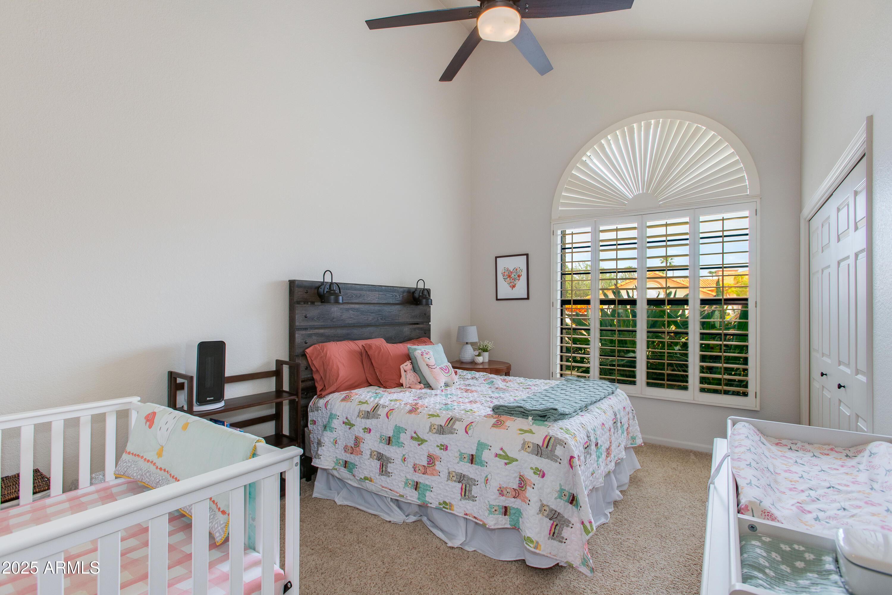 10645 E BELLA VISTA Drive